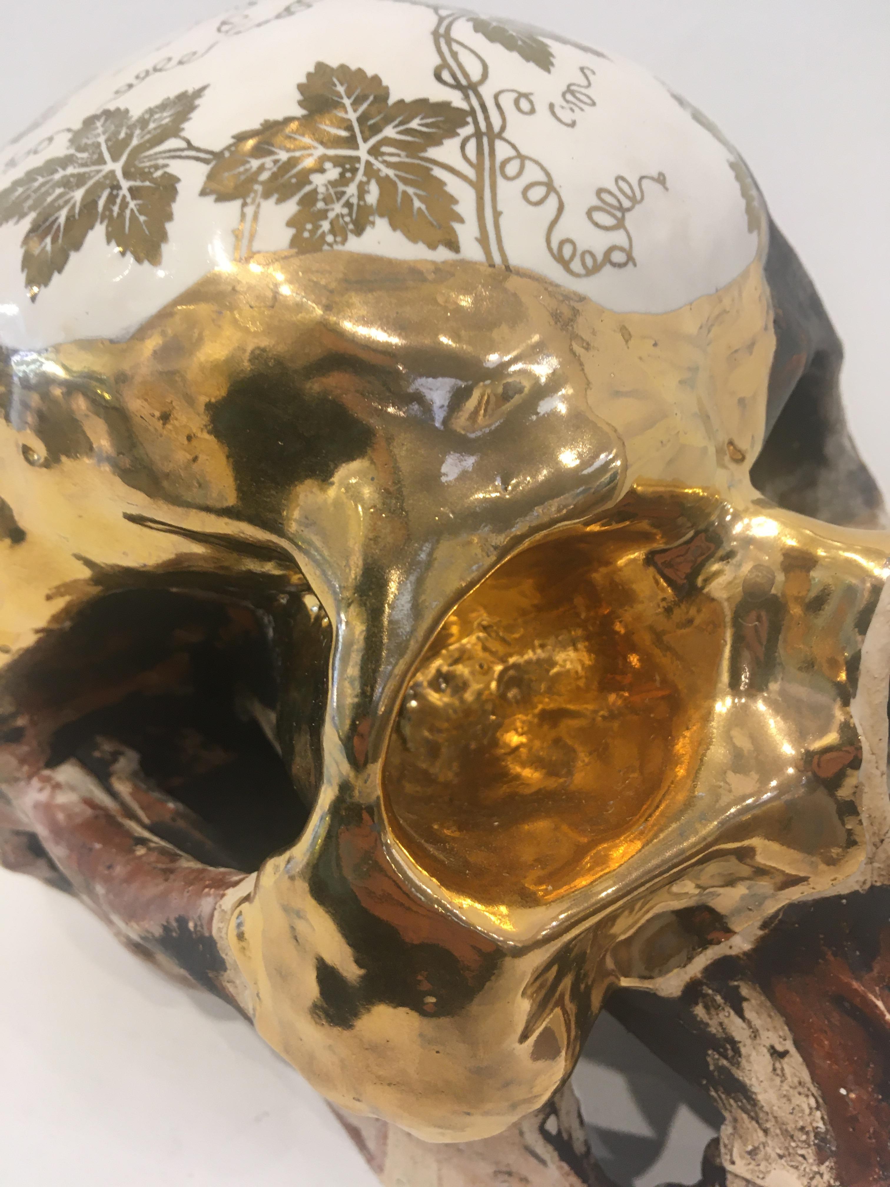 Camouflage Skull - contemporary ceramic sculpture 1