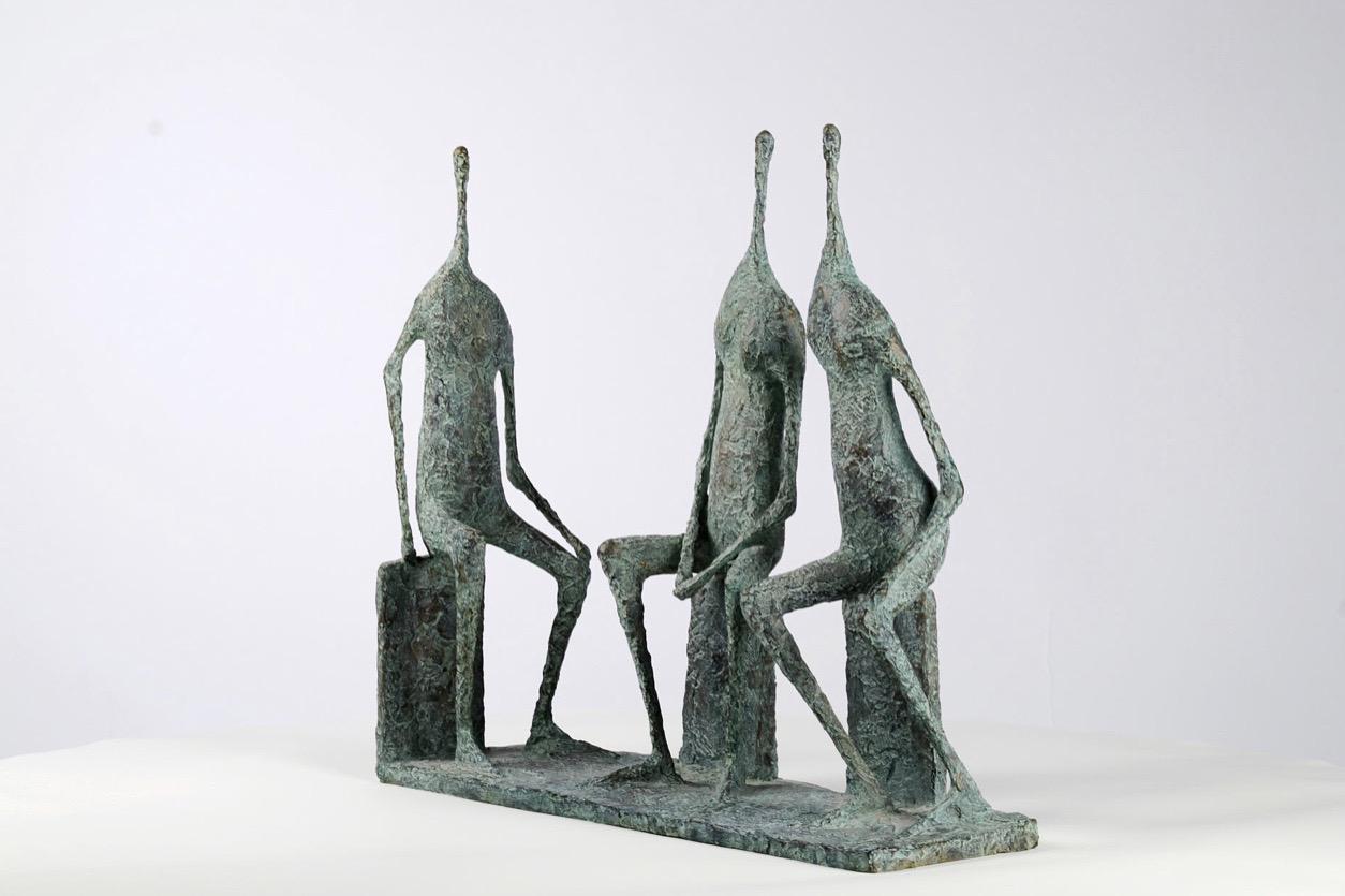 3 Seated Figures I de Pierre Yermia - Sculpture contemporaine en bronze, groupe, trio en vente 1