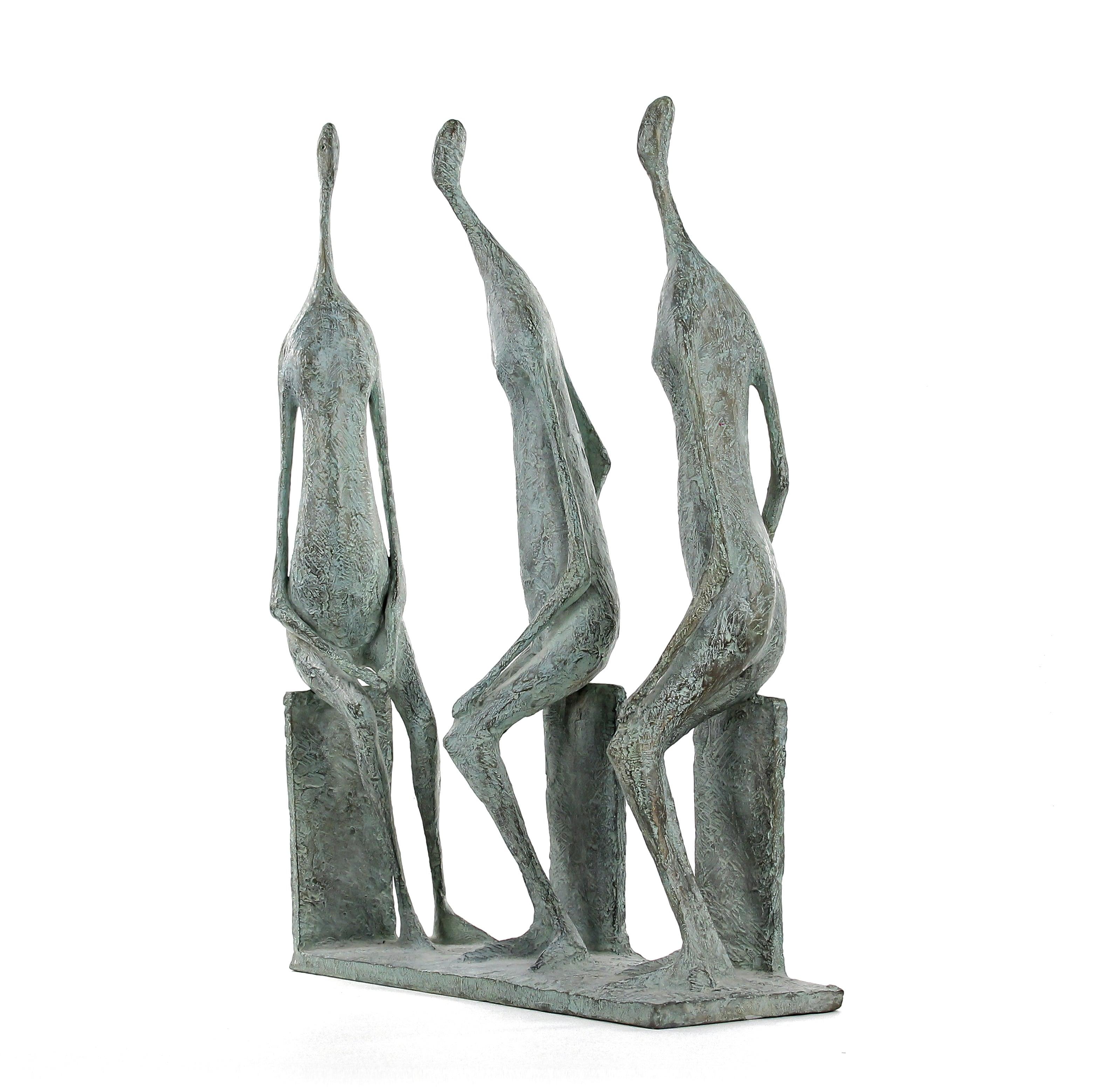 3 sitzende Figuren II von Pierre Yermia –  Gruppe von drei Figuren aus Bronze im Angebot 2