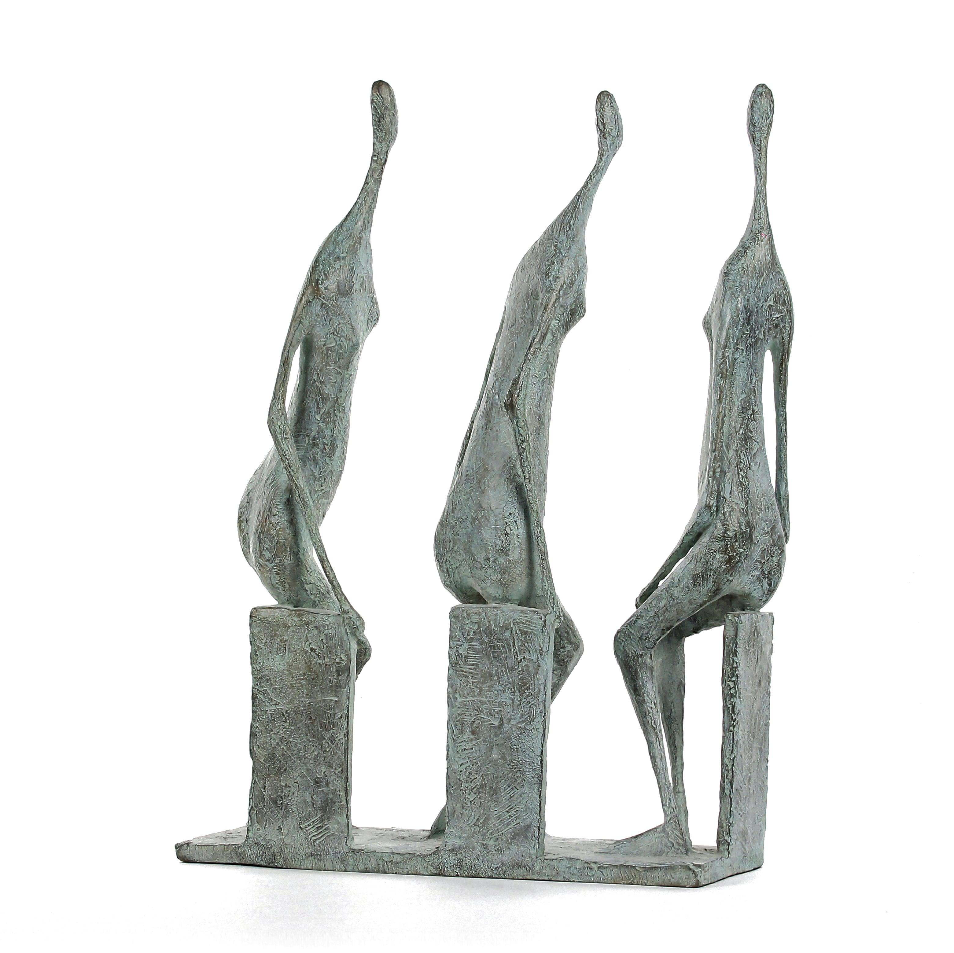 3 Figuras Sentadas II de Pierre Yermia - Escultura contemporánea de bronce, humana en venta 5