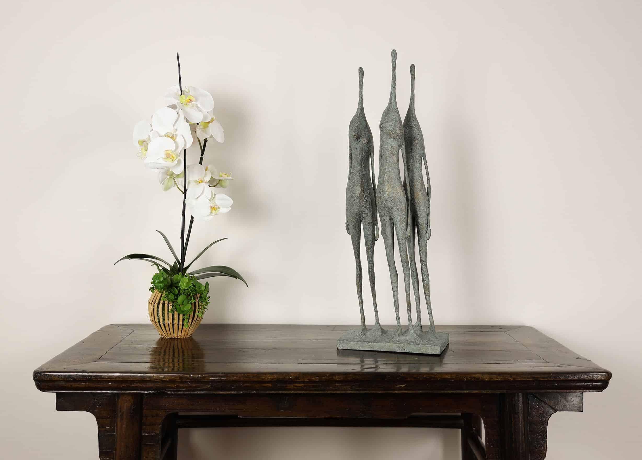 3 Standing Figures IV by Pierre Yermia - Contemporary bronze sculpture For Sale 3