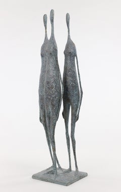 3 Figuras de pie VI de Pierre Yermia - Escultura contemporánea de bronce, elegante