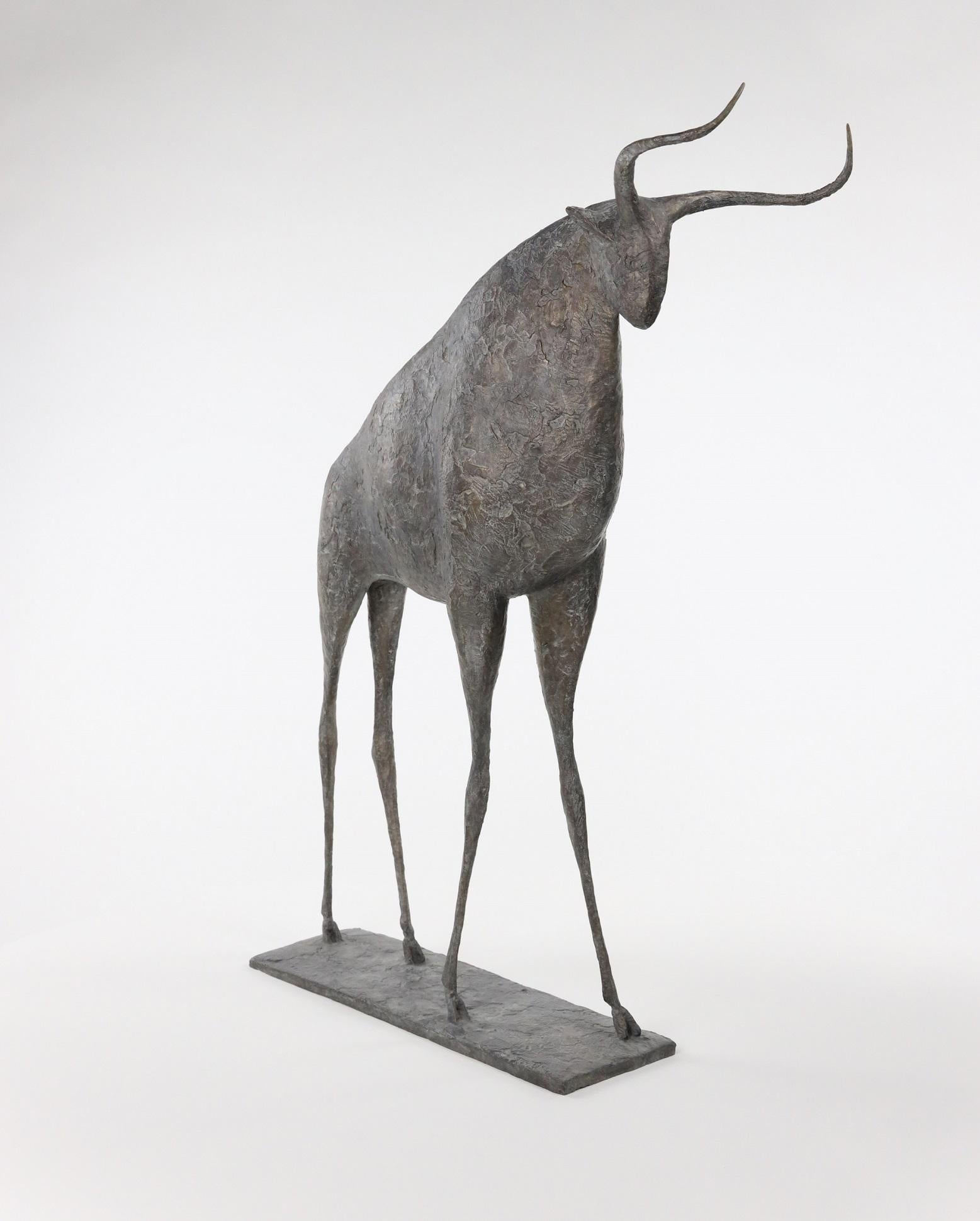 Bull IX by Pierre Yermia - Animal bronze sculpture, figurative, grey patina For Sale 1