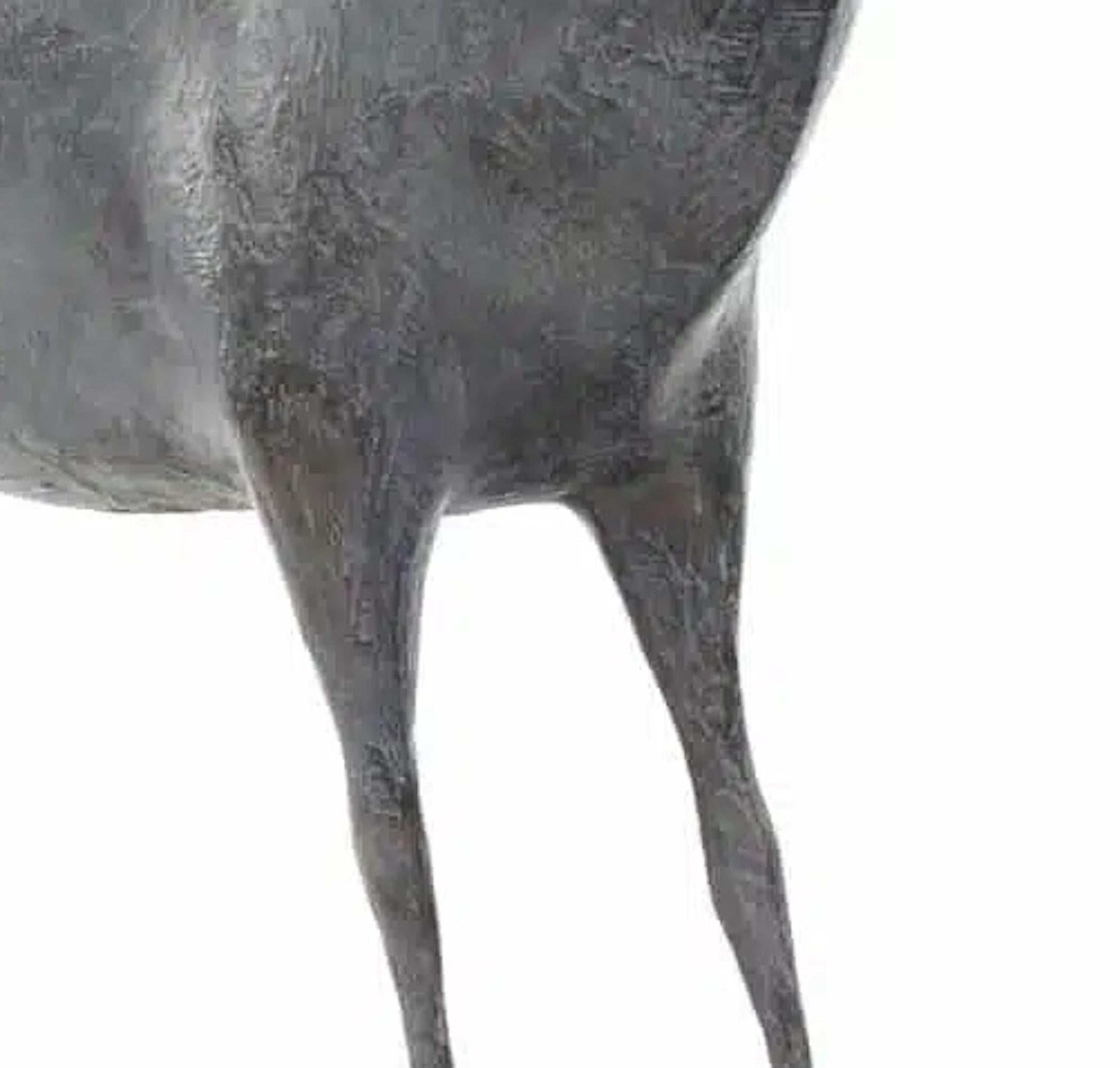 Bull V par Pierre Yermia - Sculpture animalière en bronze, figurative, patine grise en vente 4