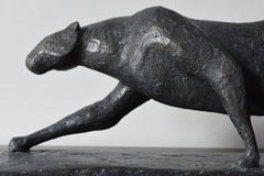 Feline IV by Pierre Yermia - Contemporary animal sculpture, bronze, cat, elegant