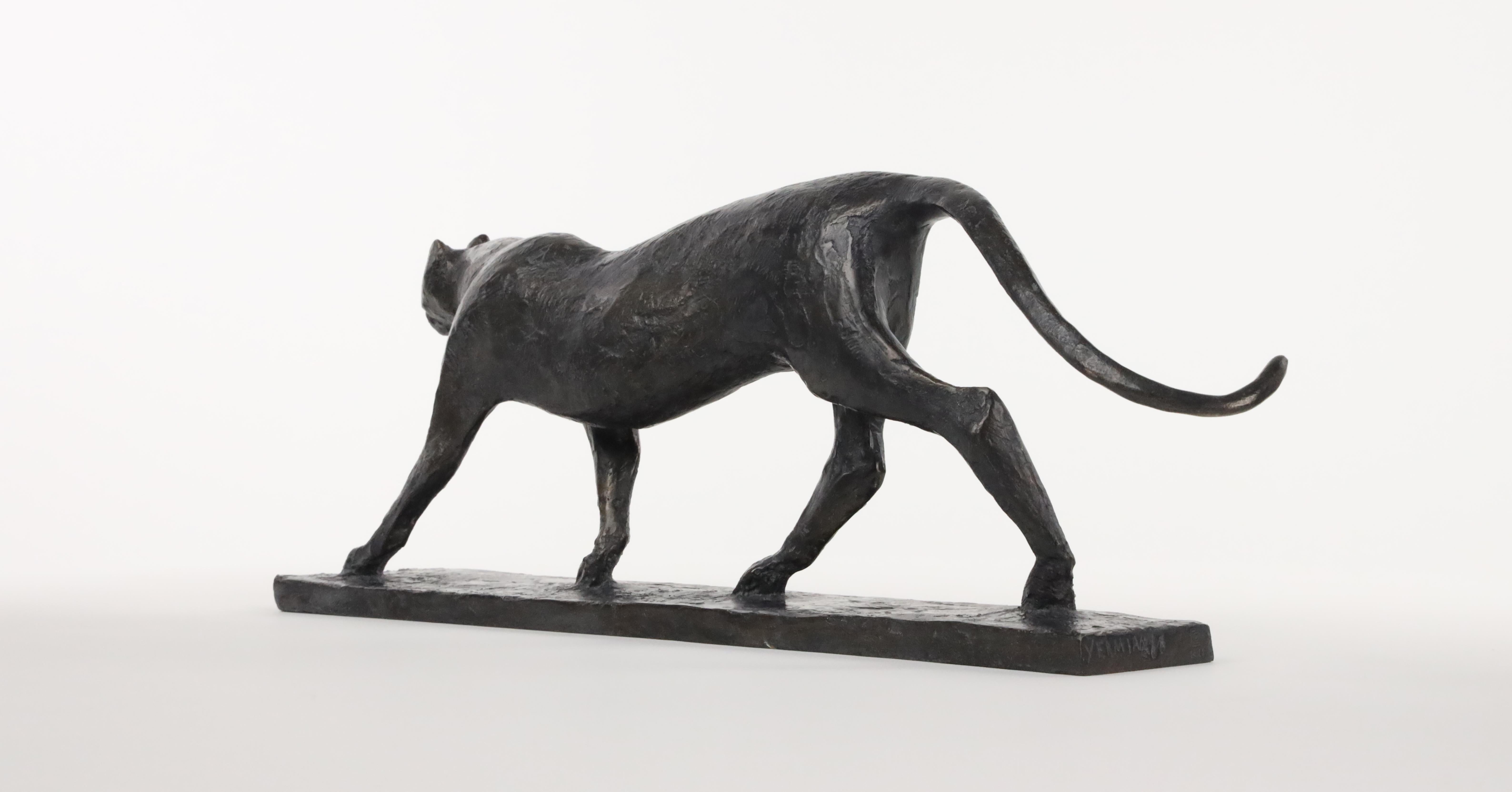 Felino V de Pierre Yermia - Escultura animal contemporánea, bronce en venta 6