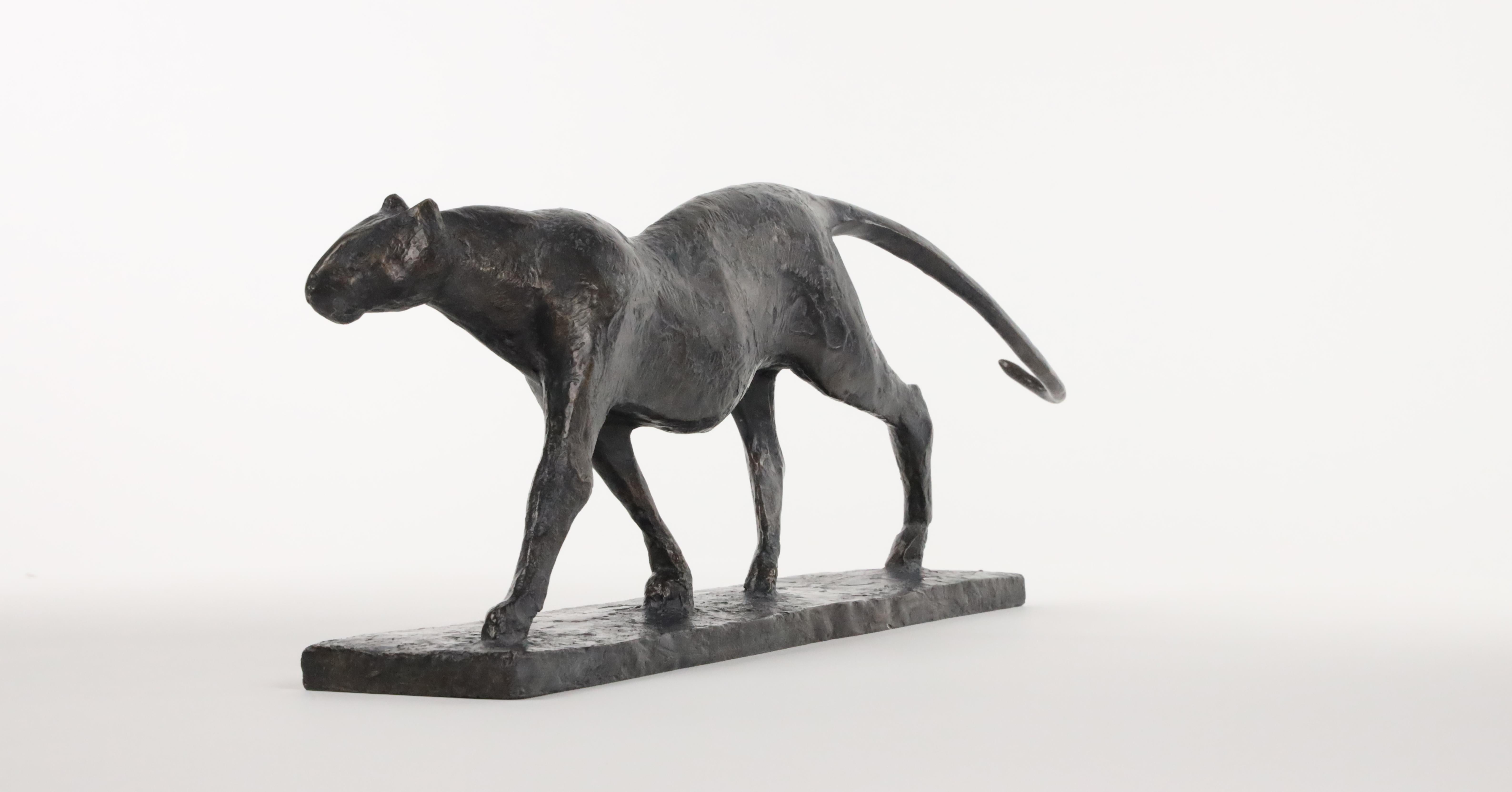 Felino V de Pierre Yermia - Escultura animal contemporánea, bronce en venta 8