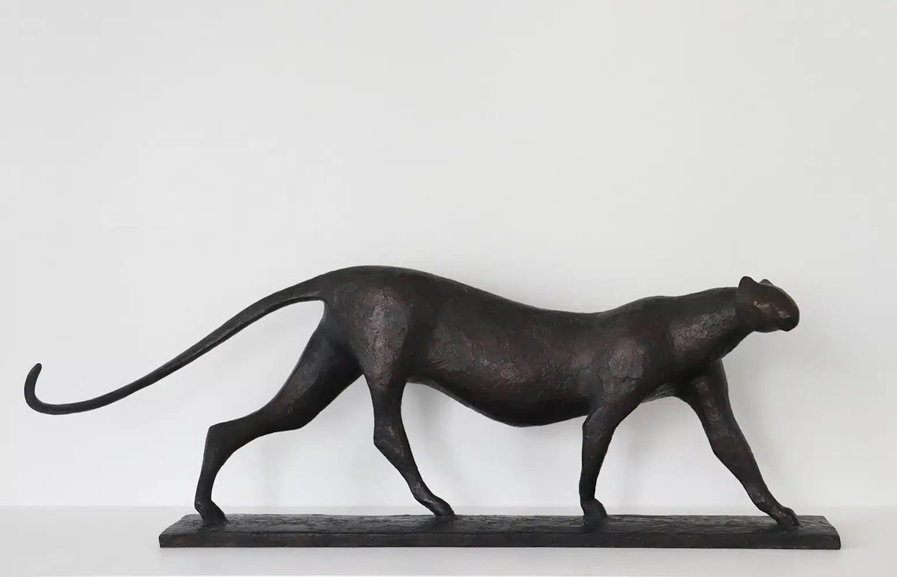 Feline VI di Pierre Yermia - Scultura animale contemporanea, bronzo, gatto, elegante