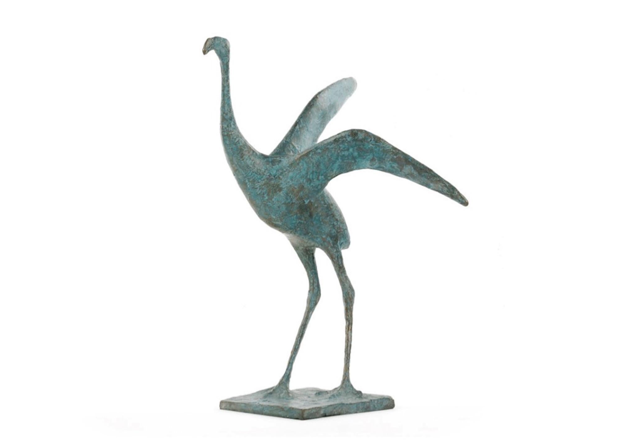 Flight IV by Pierre Yermia - Animal bronze sculpture, bird, green patina For Sale 1