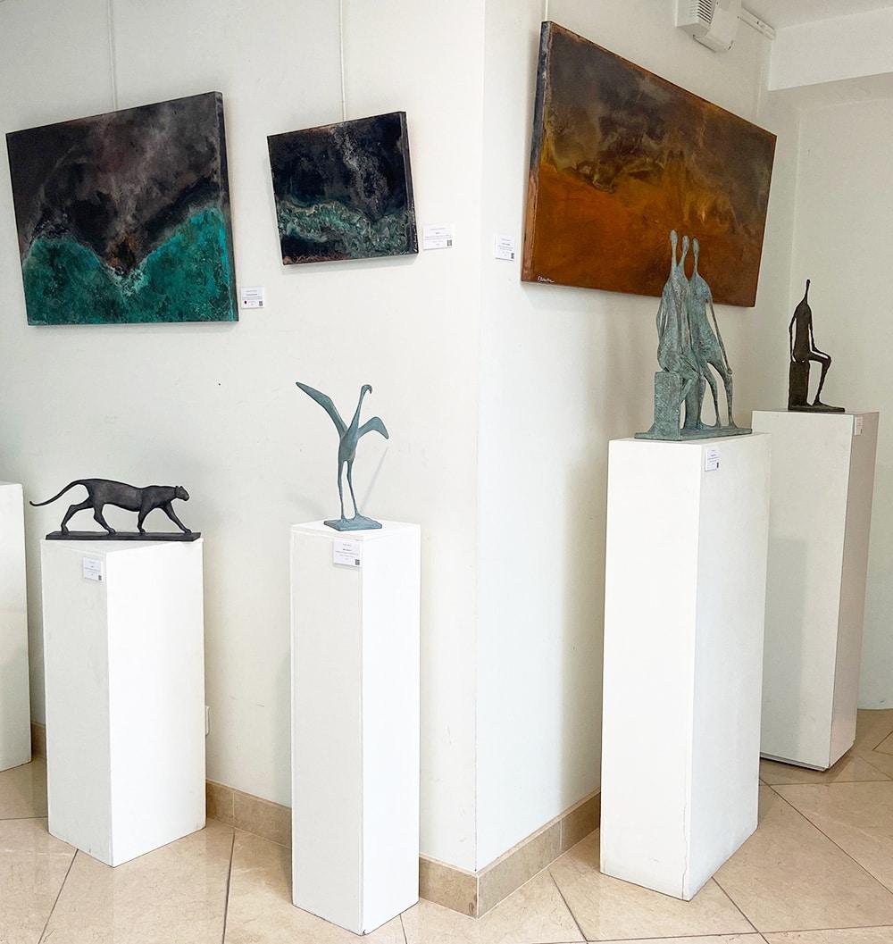 Flight IV by Pierre Yermia - Animal bronze sculpture, bird, green patina in vendita 3