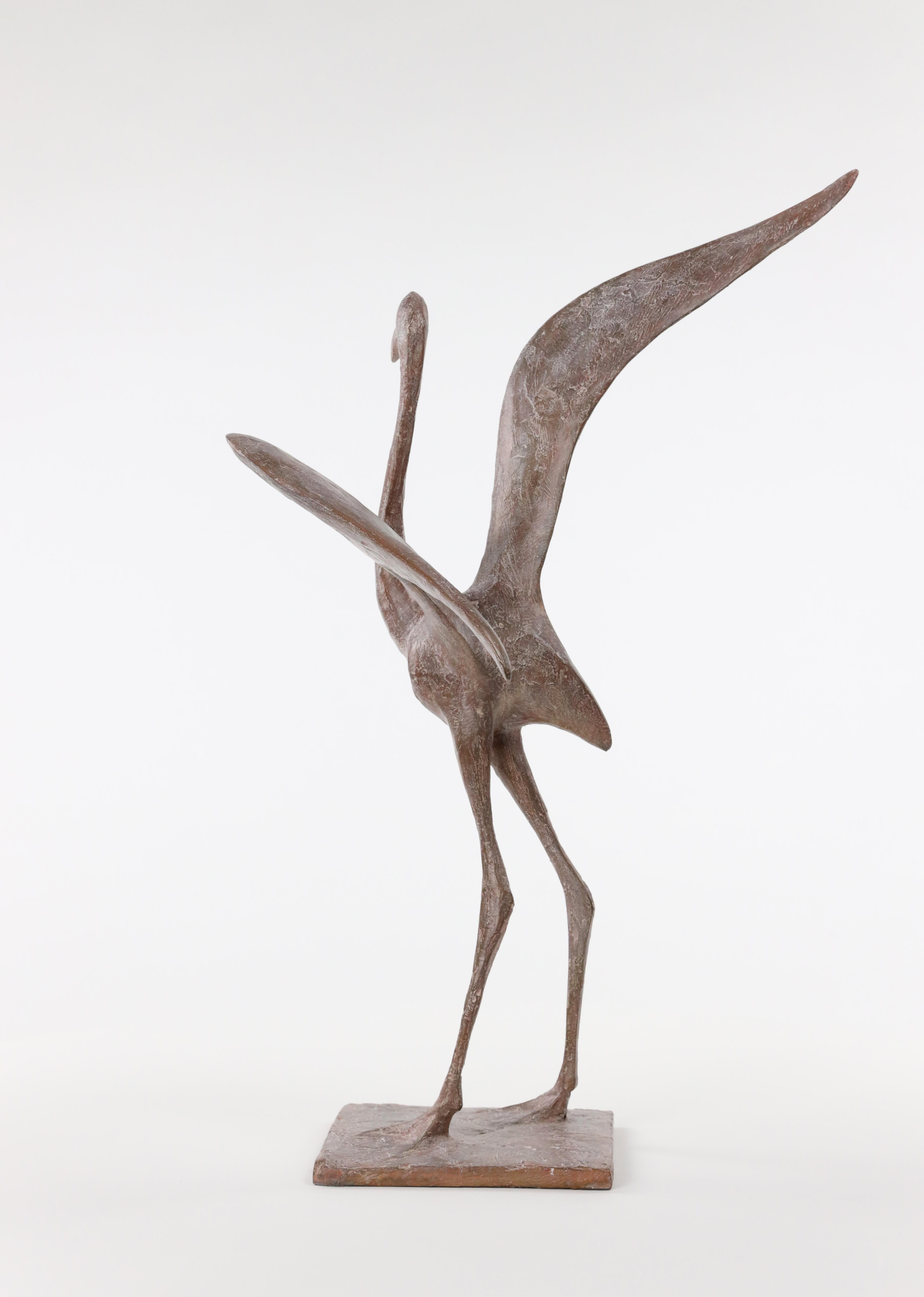 Flight VII di Pierre Yermia - Scultura animale in bronzo, uccello, patina rosa in vendita 6