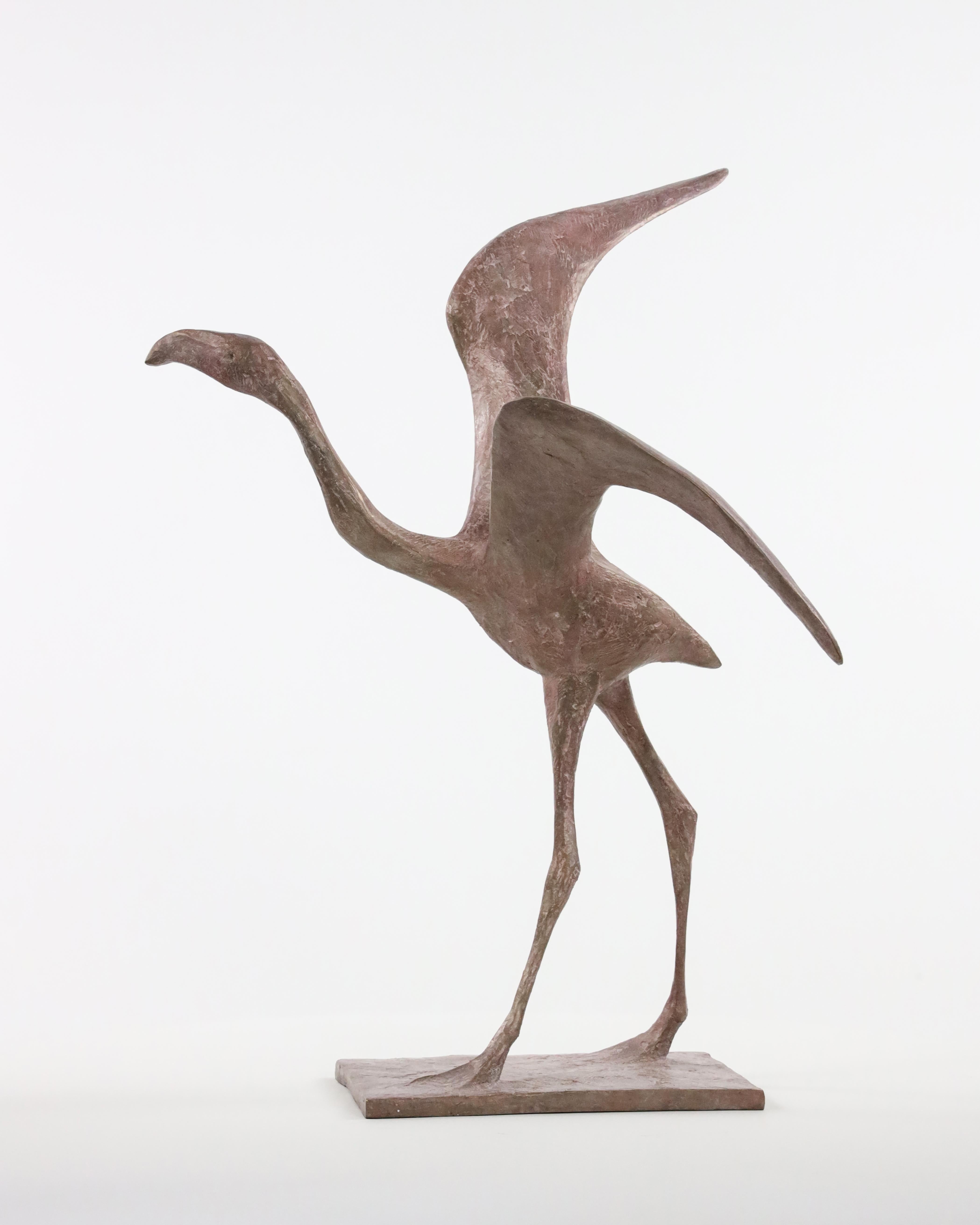 Flight VIII di Pierre Yermia - Scultura animale in bronzo, uccello, elegante, tonalità rosa in vendita 7