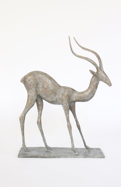 Gazelle III de Pierre Yermia - Sculpture animalière en bronze, figurative, couleur grise
