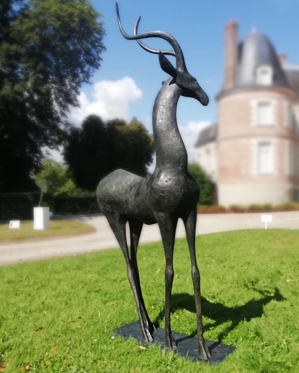 Gazelle (Large) is a bronze sculpture by French contemporary artist Pierre Yermia. 240 cm × 120 cm × 40 cm.
Sculpture signed and numbered, limited edition of 8 + 4 artist’s proofs.
The work of Pierre Yermia is characterized by a very particular way