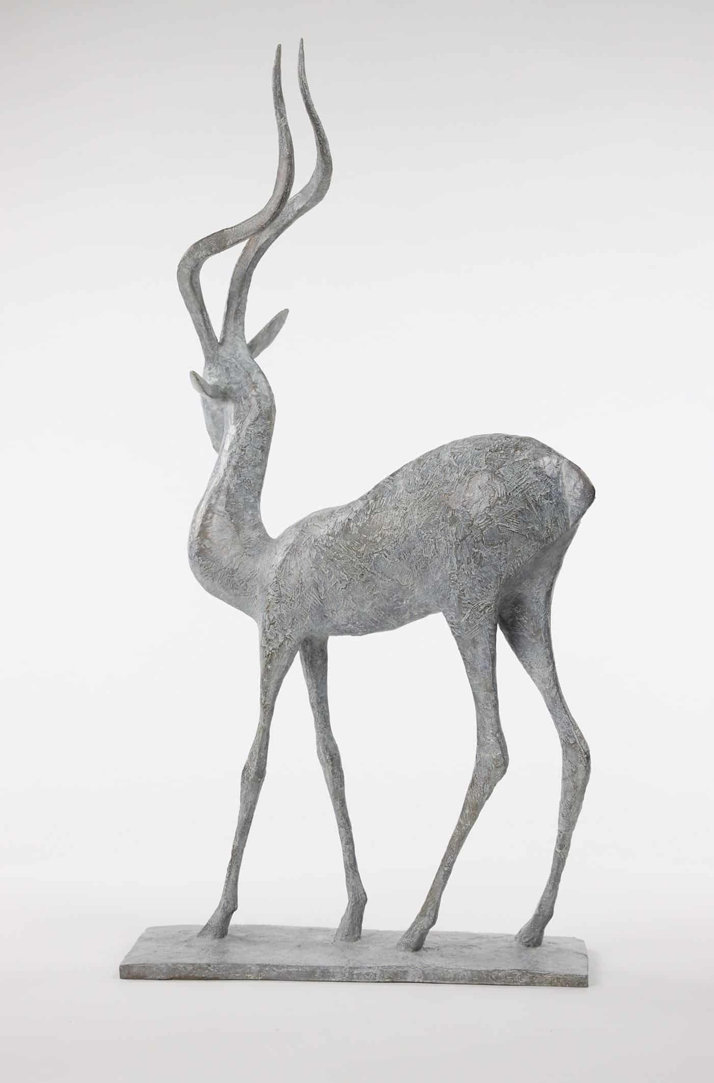 Gazelle VII de Pierre Yermia - Sculpture en bronze - Animaux, figuratif, élégant en vente 2