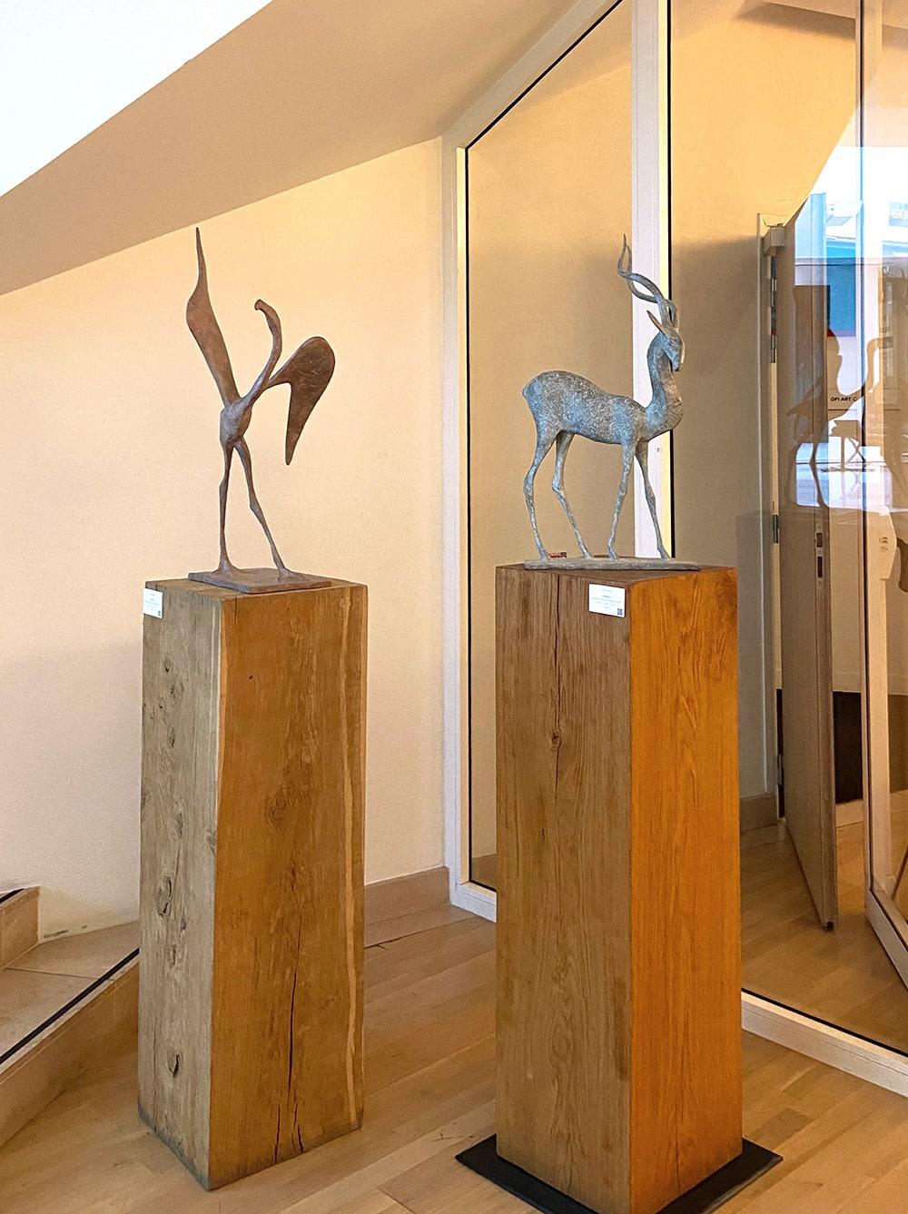 Gacela VII de Pierre Yermia - Escultura animal en bronce, figurativa, elegante en venta 9