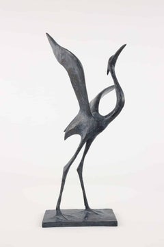 Heron I by Pierre Yermia - Animal bronze sculpture, bird, elegant, grey tone
