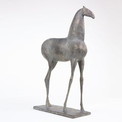 „Horse II-S“ von Pierre Yermia – Tierbronze-Skulptur, 43 cm Groß