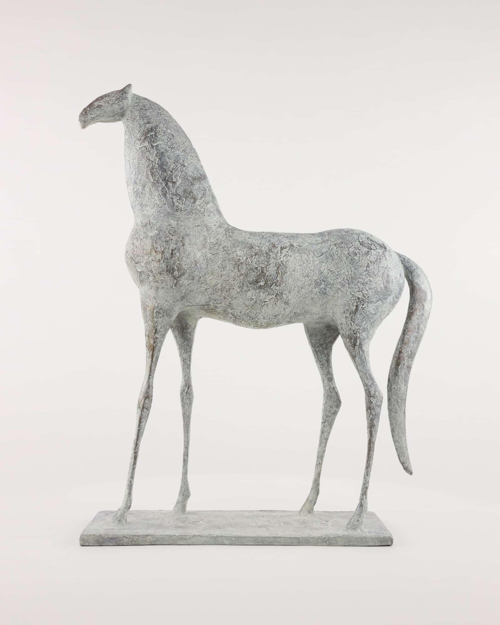 Cheval XV par Pierre Yermia - Sculpture animalière en bronze, élégante, patine légère, sauvage en vente 3