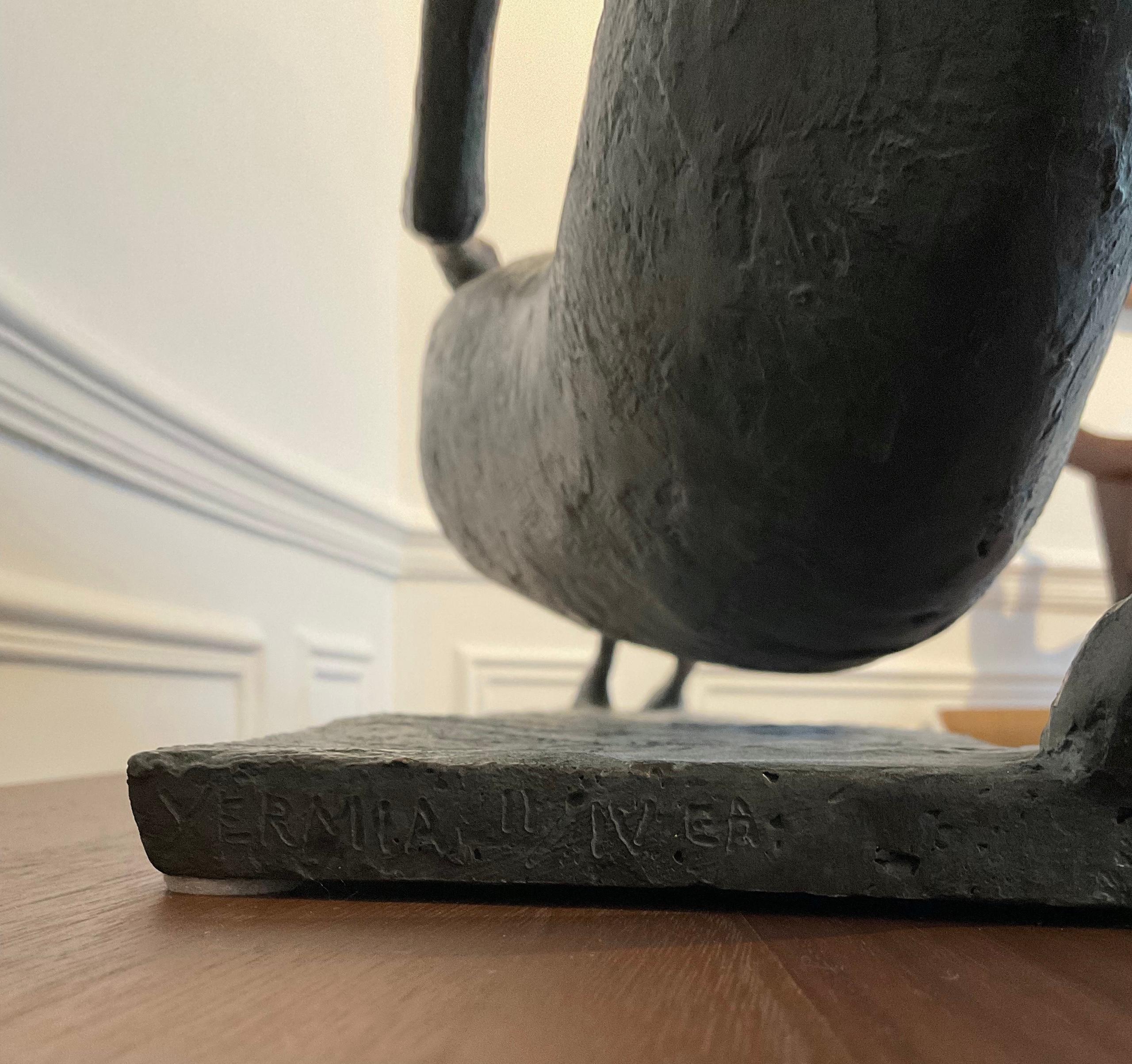 Gran Figura Tumbada I de Pierre Yermia - Escultura de bronce, estatua de mujer desnuda en venta 8