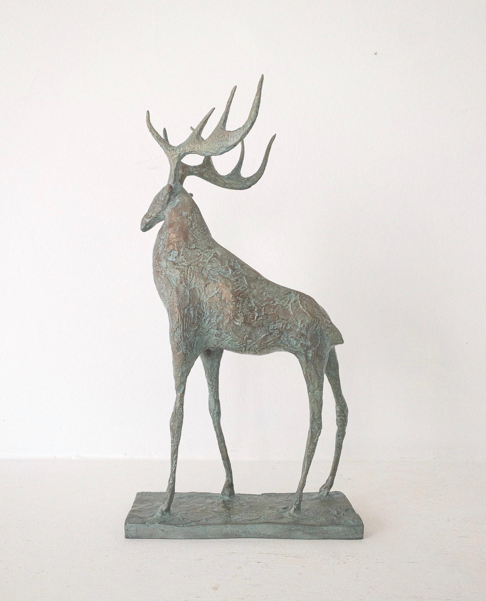 Petit cerf I par Pierre Yermia - Sculpture animalière contemporaine, élégante, élancée en vente 10