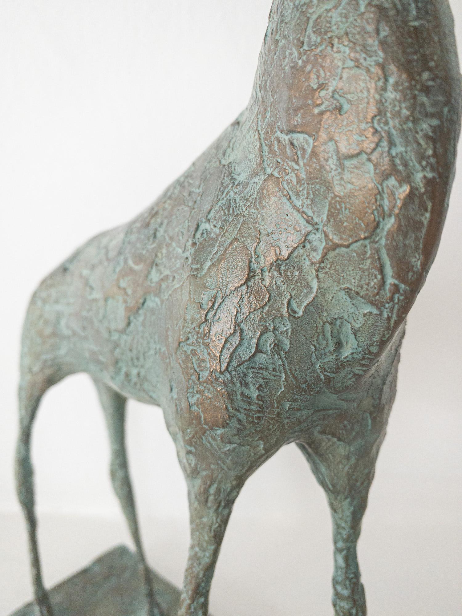 Petit cerf I par Pierre Yermia - Sculpture animalière contemporaine, élégante, élancée en vente 18