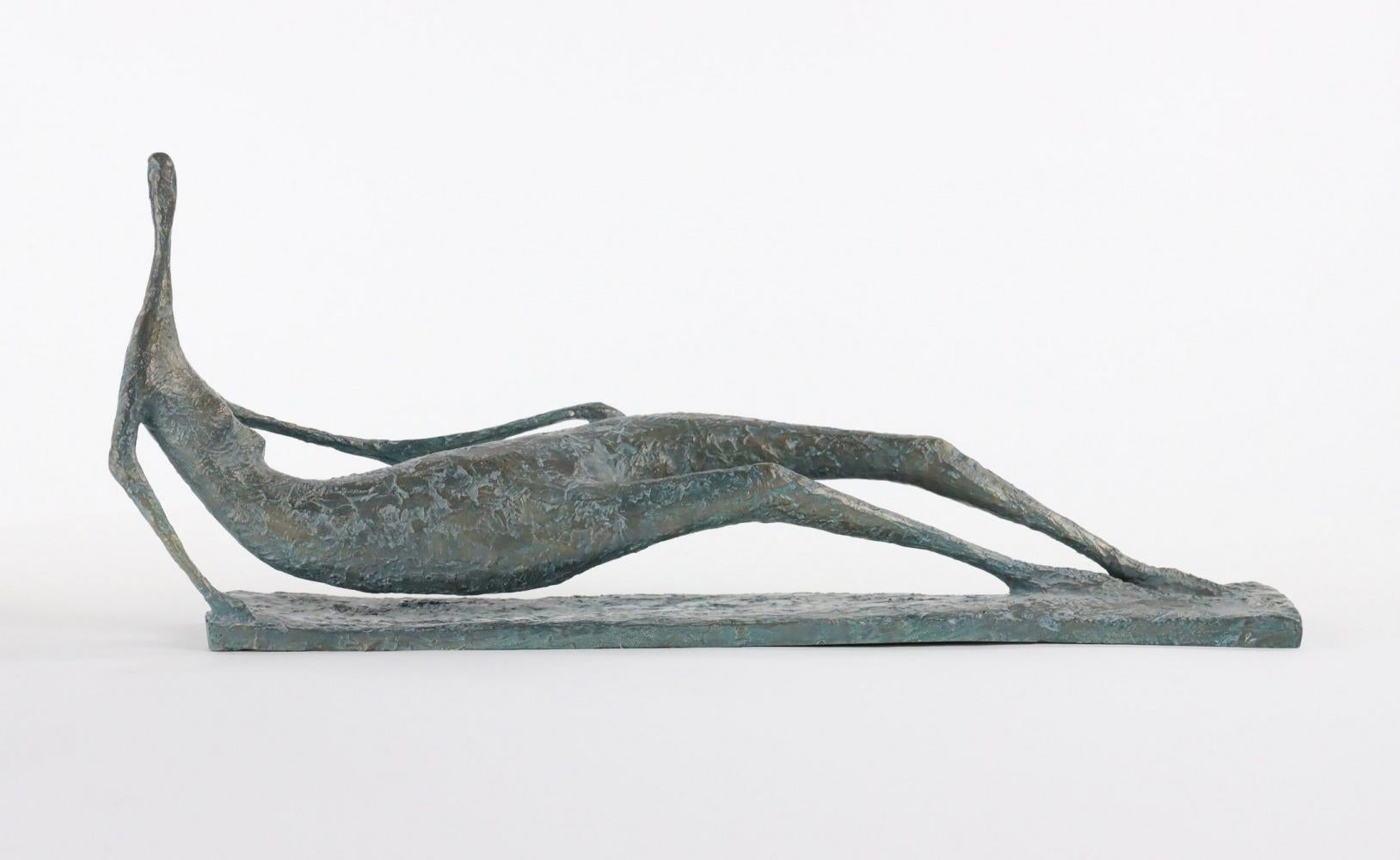 Lying Figure V by Pierre Yermia - Contemporary bronze sculpture, nude woman en venta 4