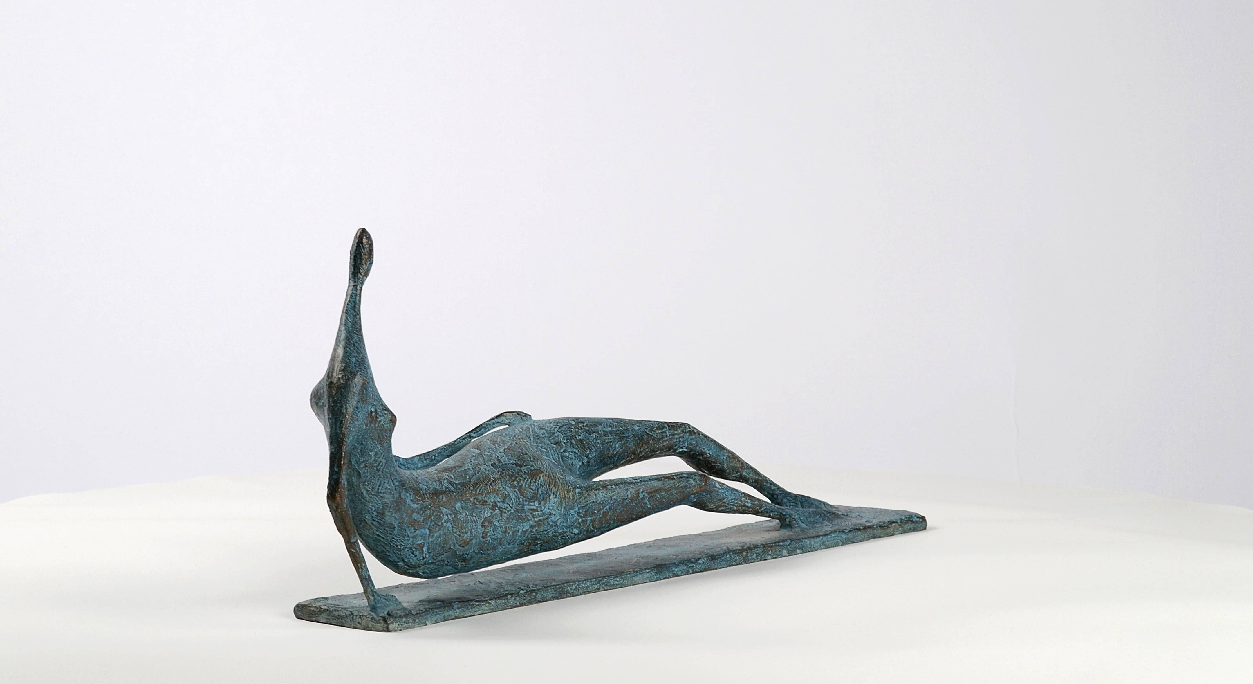 Lying Figure VI by Pierre Yermia - Contemporary bronze sculpture, female figure For Sale 3