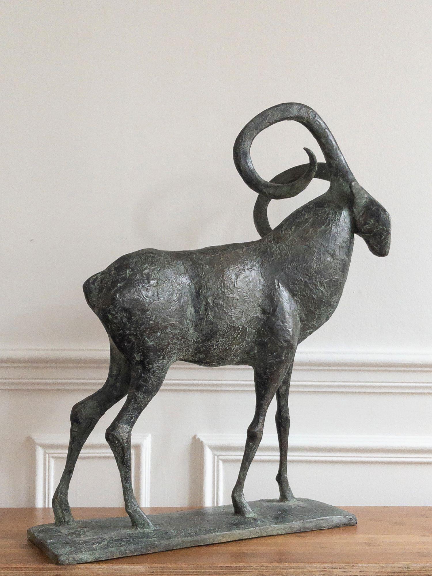 Mouflon I by Pierre Yermia - Animal bronze sculpture, figurative, grey colour For Sale 5