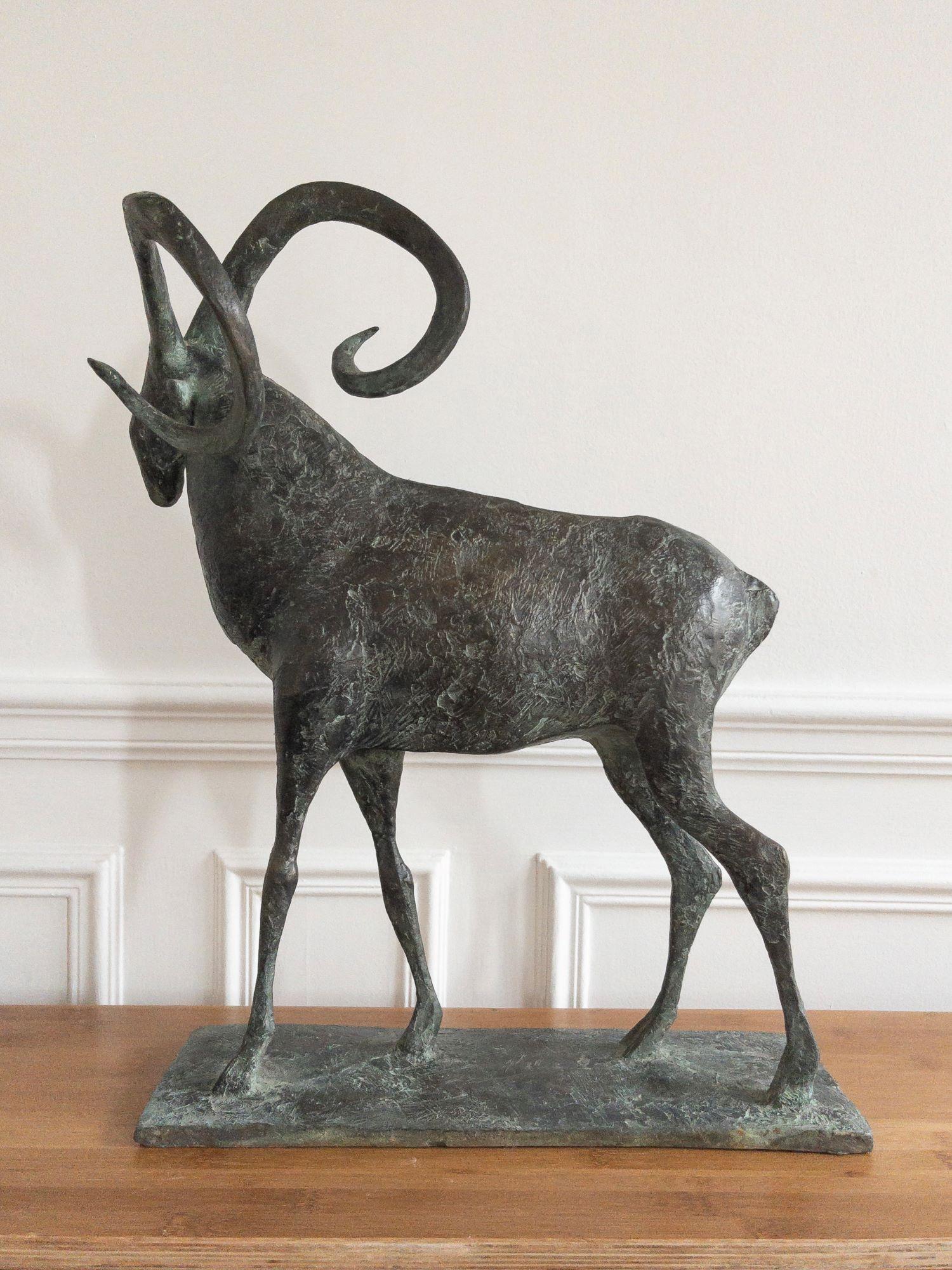 Mouflon I by Pierre Yermia - Animal bronze sculpture, figurative, grey colour For Sale 8