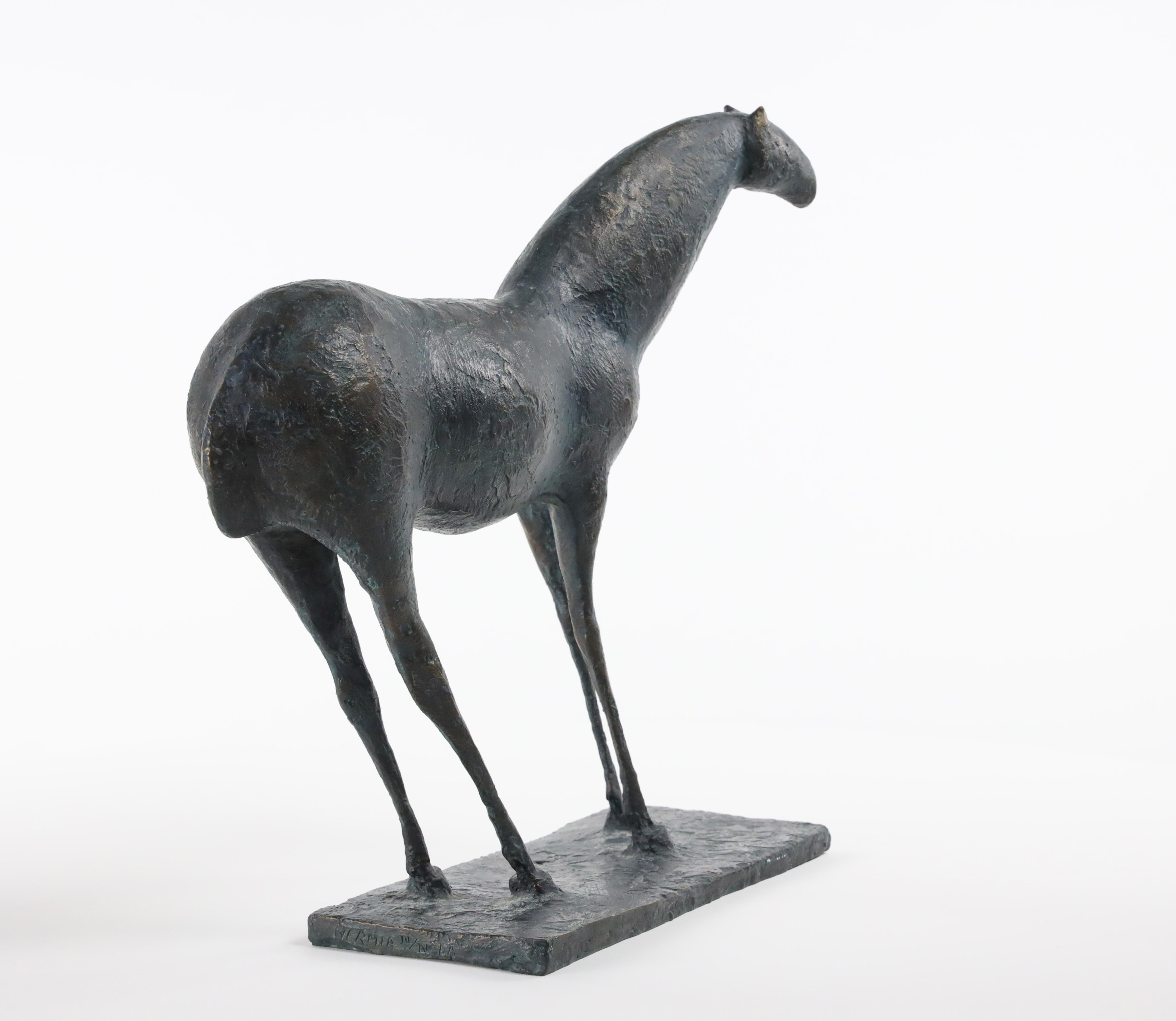 Small Horse I di Pierre Yermia - Scultura animale in bronzo, elegante, curva, selvaggia in vendita 8