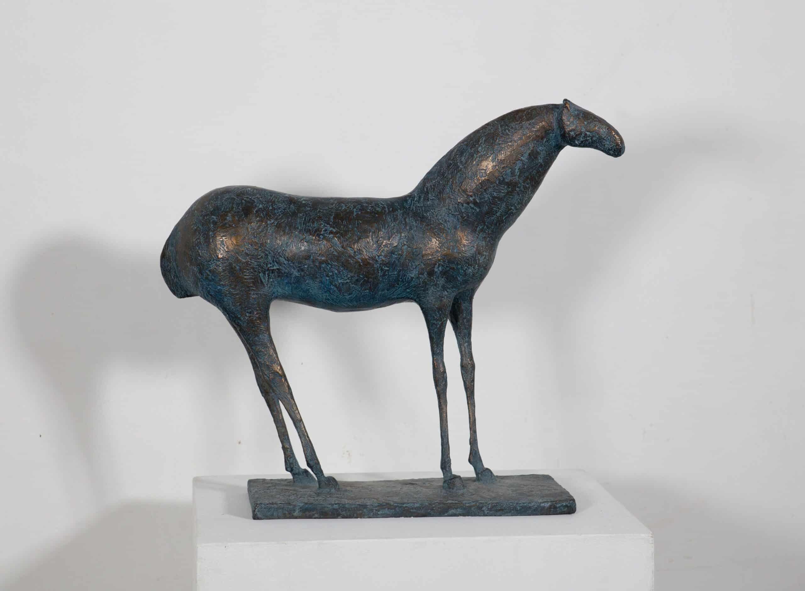 Small Horse I di Pierre Yermia - Scultura animale in bronzo, elegante, curva, selvaggia