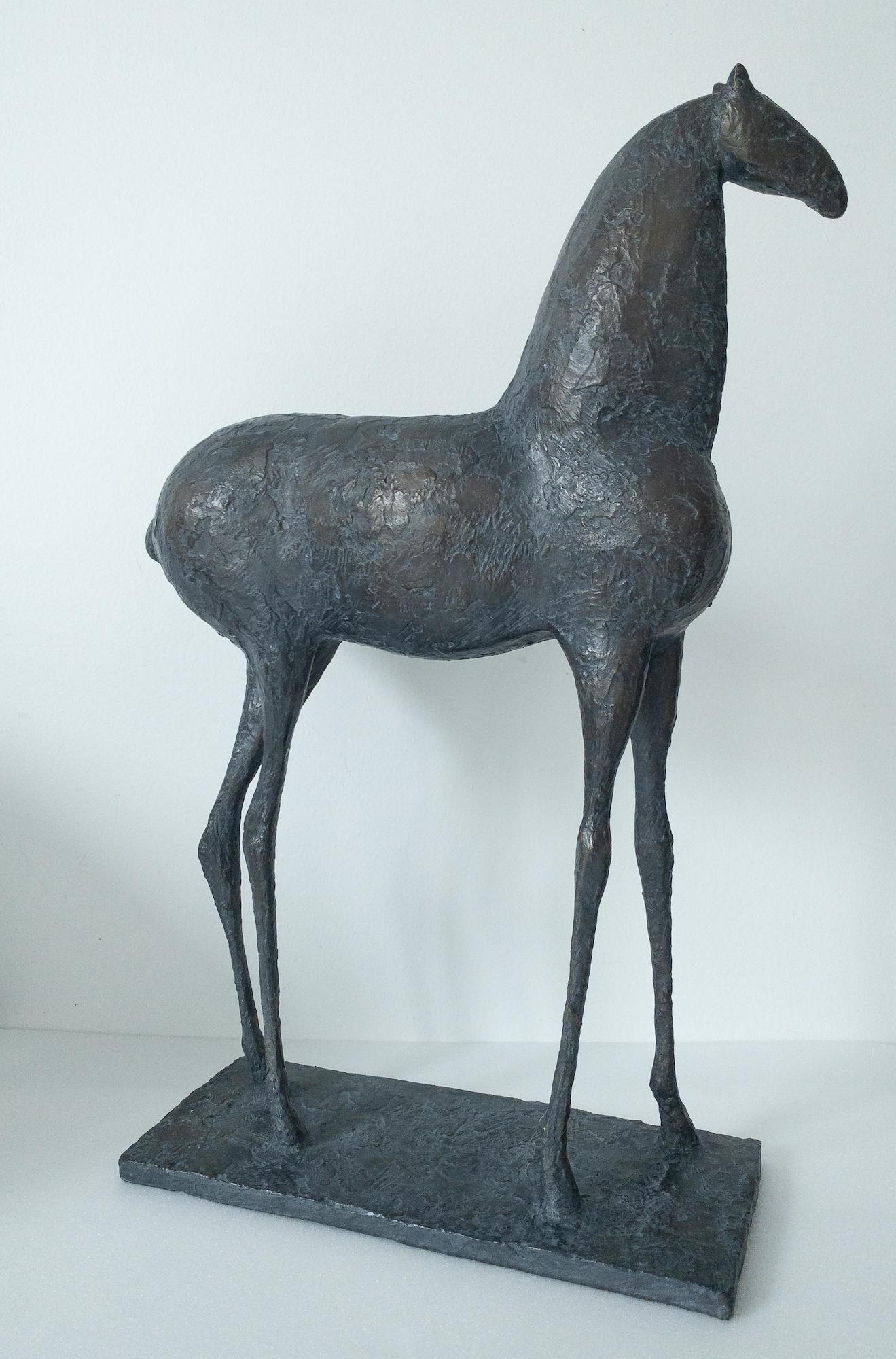 Piccolo cavallo II di Pierre Yermia - Scultura animale in bronzo, elegante, libera e selvaggia in vendita 9