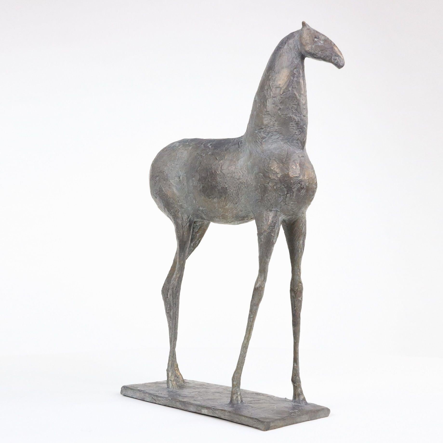 Piccolo cavallo II di Pierre Yermia - Scultura animale in bronzo, elegante, libera e selvaggia in vendita 1