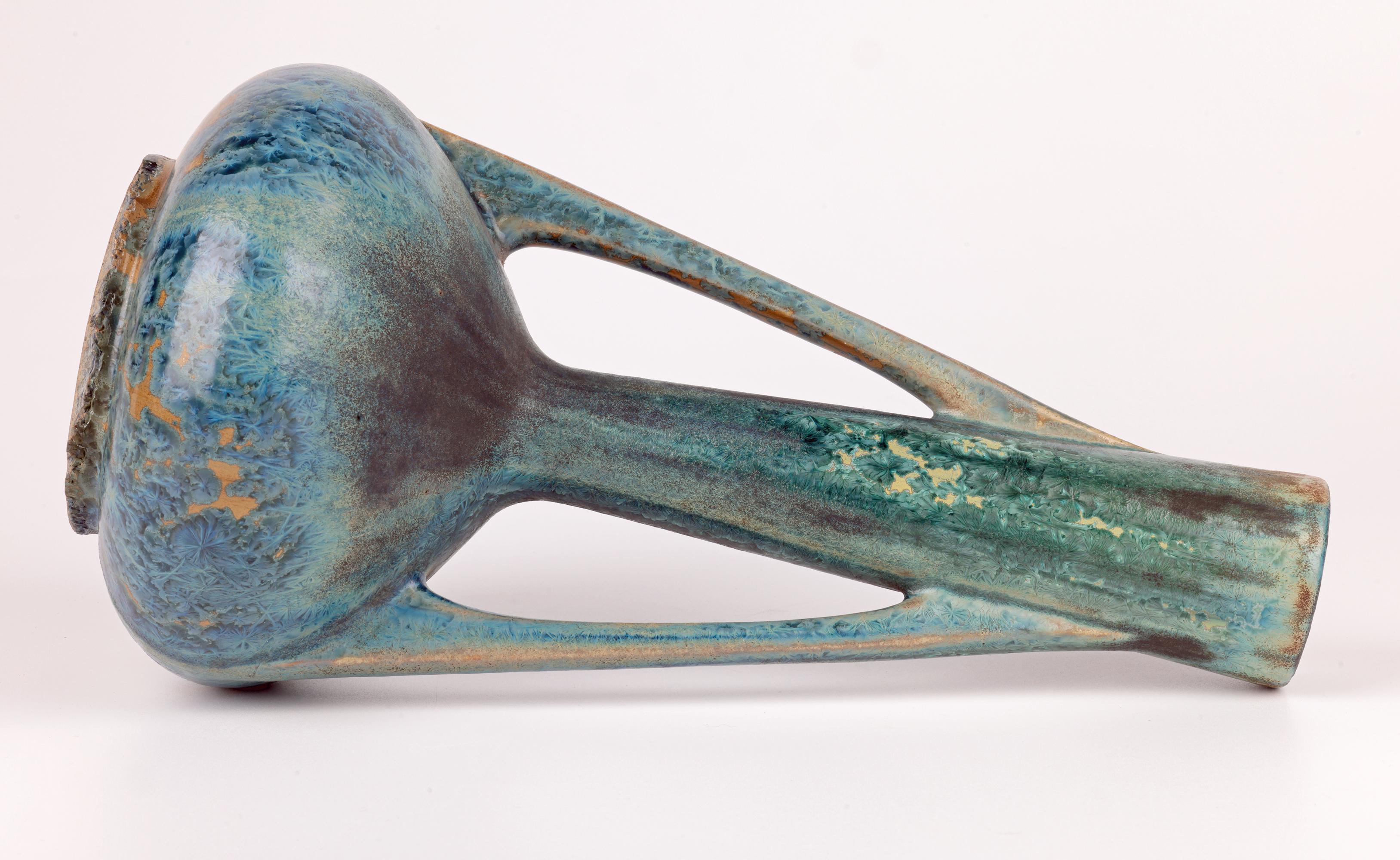 Pierrefonds Französisch Art Deco Blau kristalline glasierte Art Pottery Vase im Angebot 3