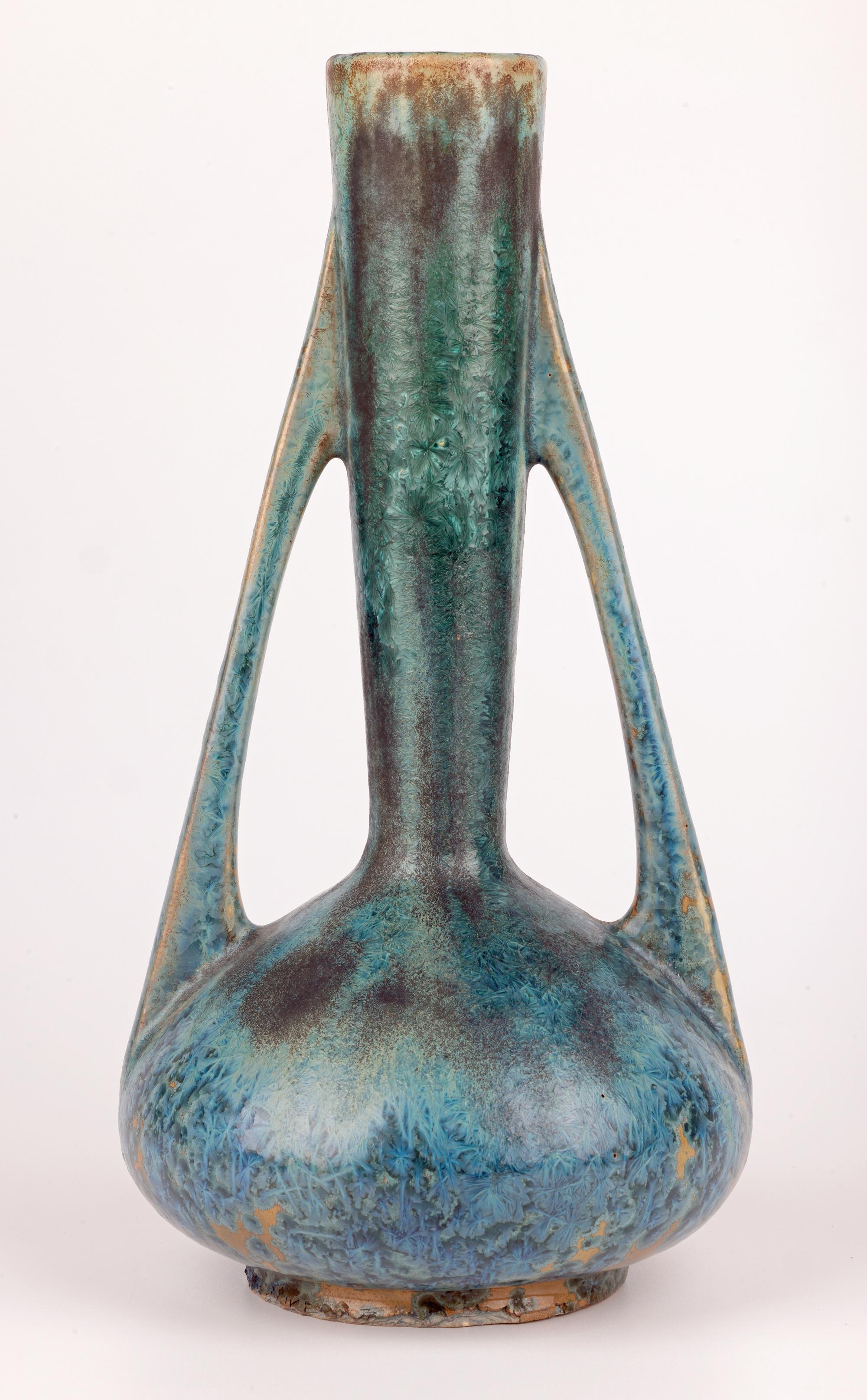 Pierrefonds Französisch Art Deco Blau kristalline glasierte Art Pottery Vase im Angebot 4