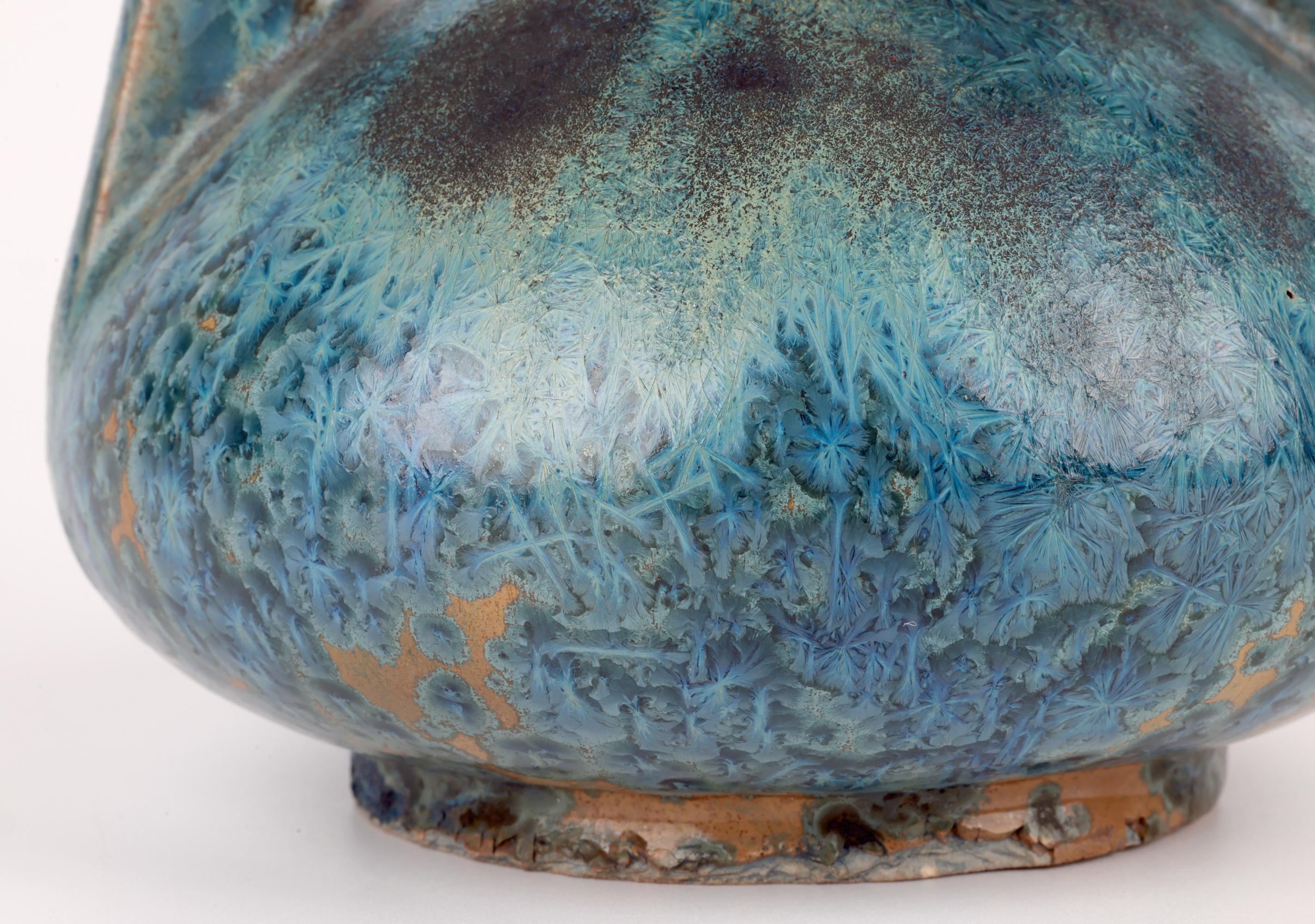 Pierrefonds Französisch Art Deco Blau kristalline glasierte Art Pottery Vase im Zustand „Gut“ im Angebot in Bishop's Stortford, Hertfordshire