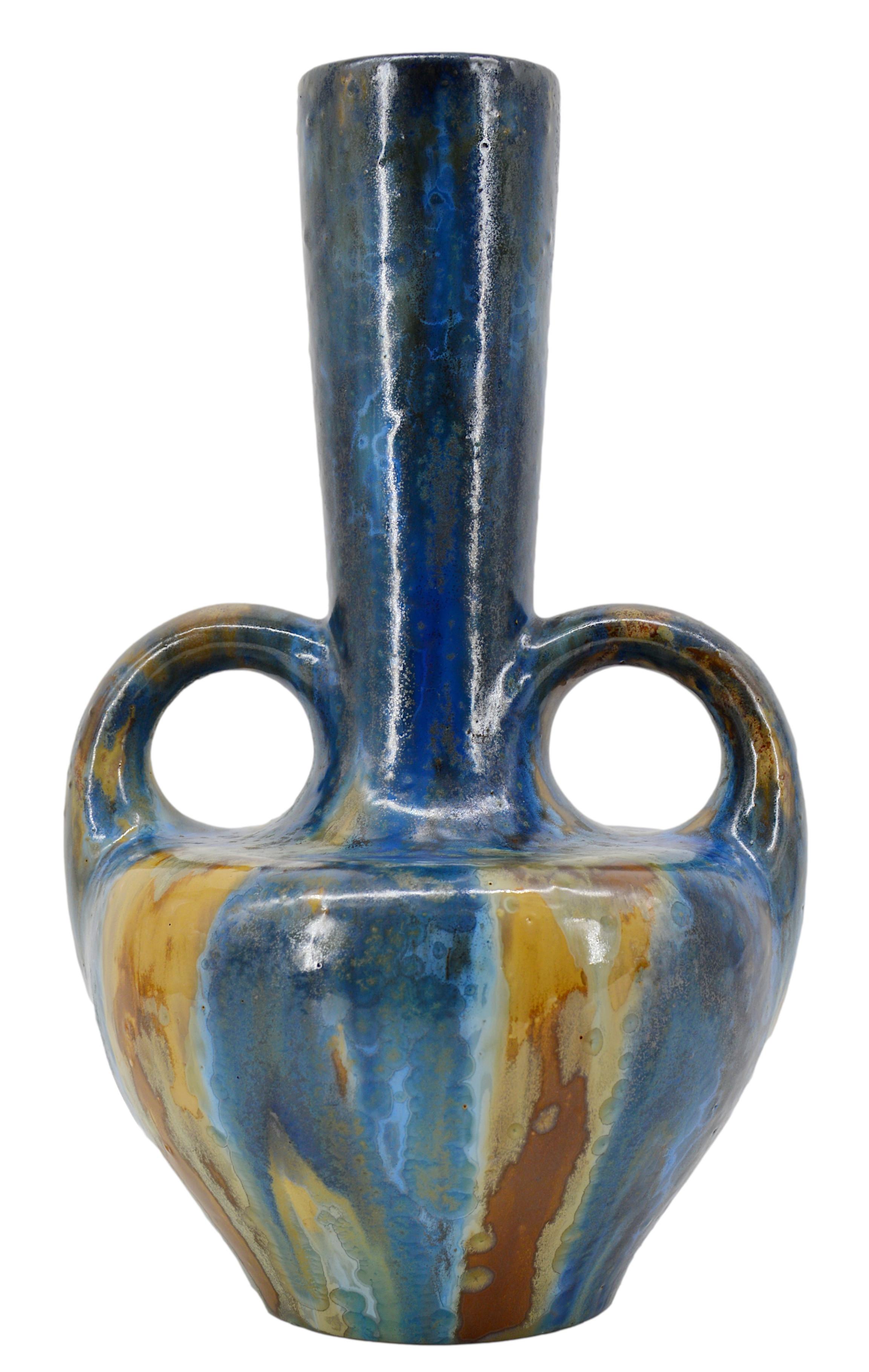 Art déco PIERREFONDS Rare vase Art Déco en grès, 1920 en vente