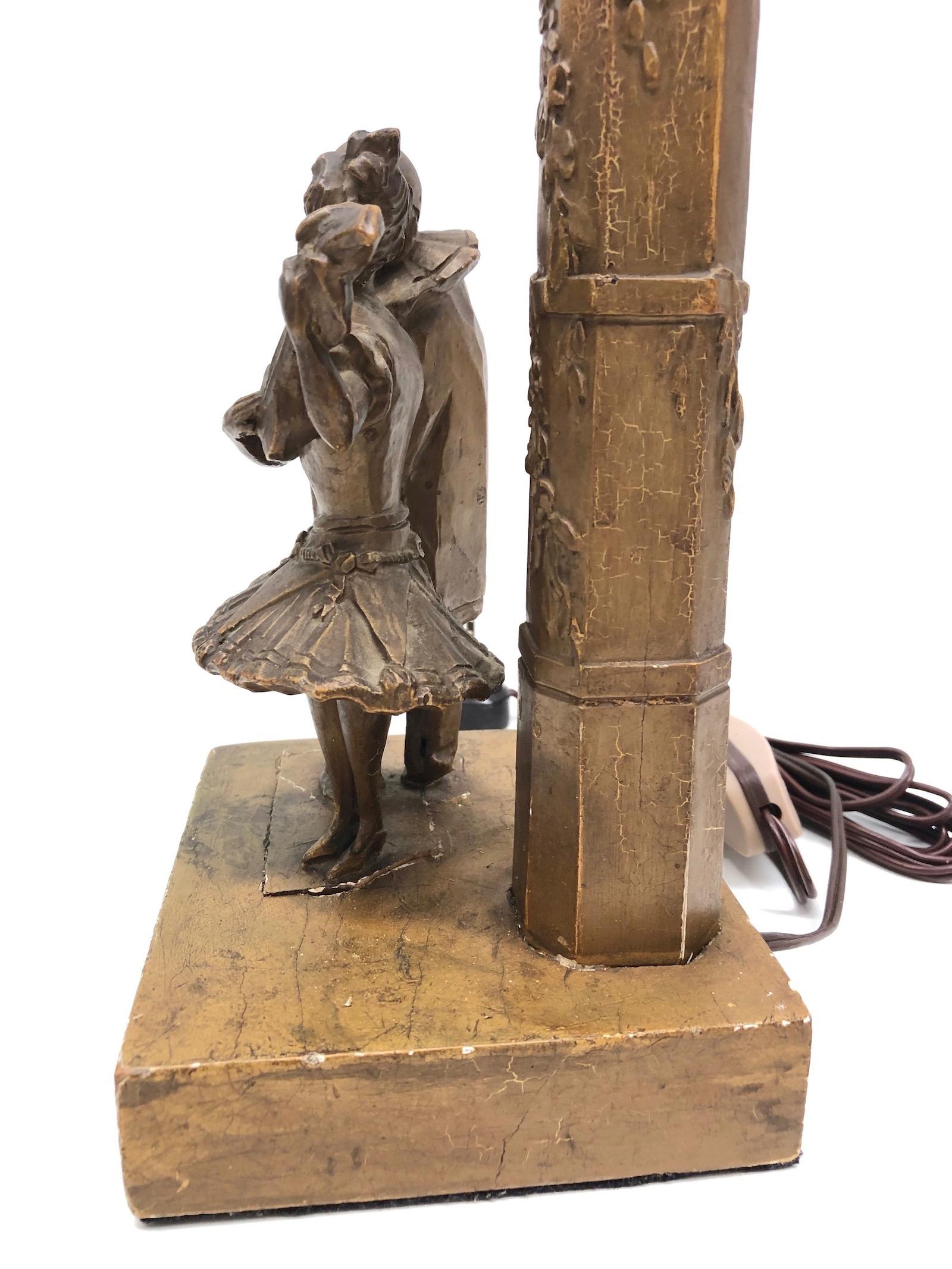 Metal Pierrot and Girl Wood Carved Gilded Table Lamp Tole Hollywood Regency, 1930s For Sale