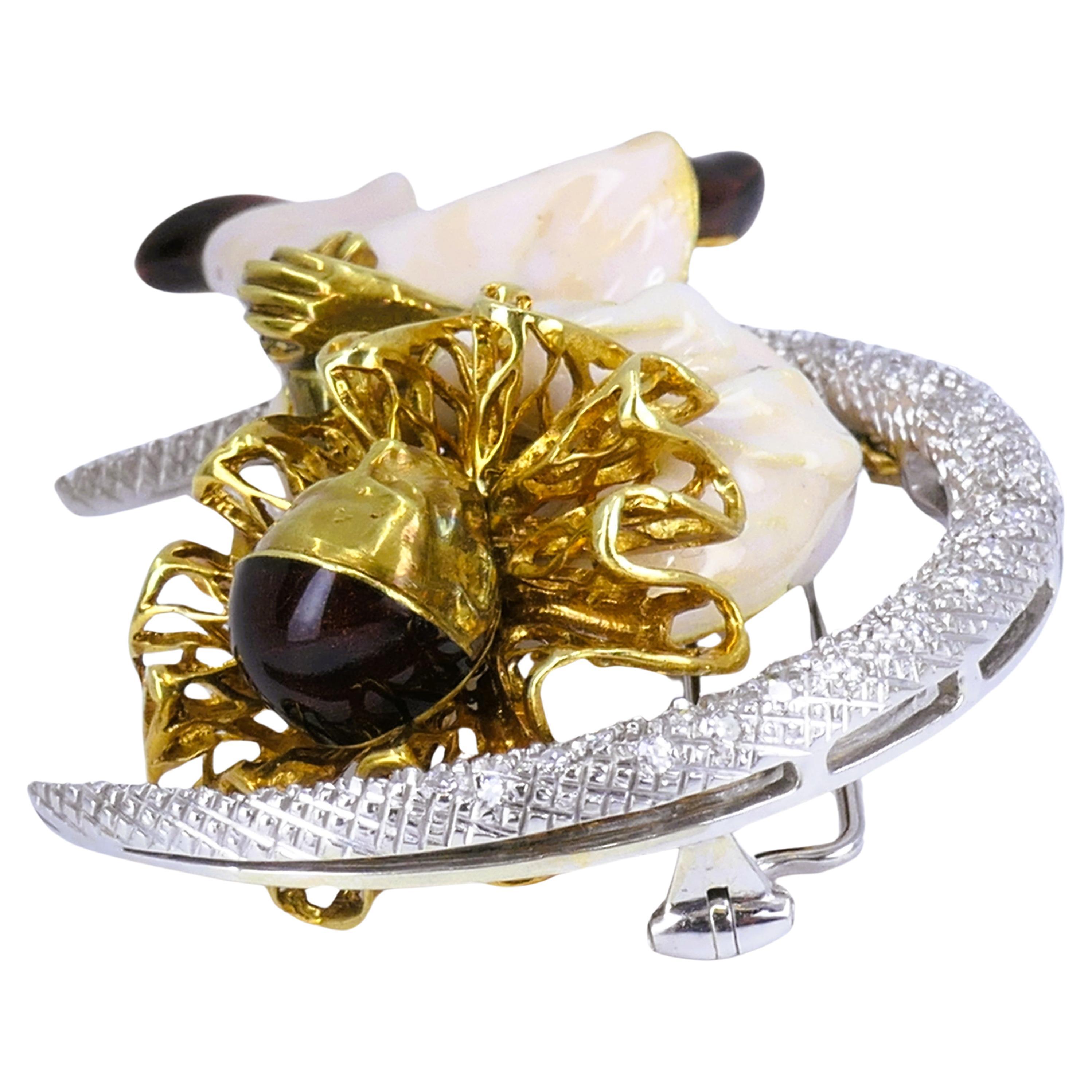 Pierrot Lunaire Vintage Broche 18k or émail diamant Estate Jewelry Bon état à Beverly Hills, CA