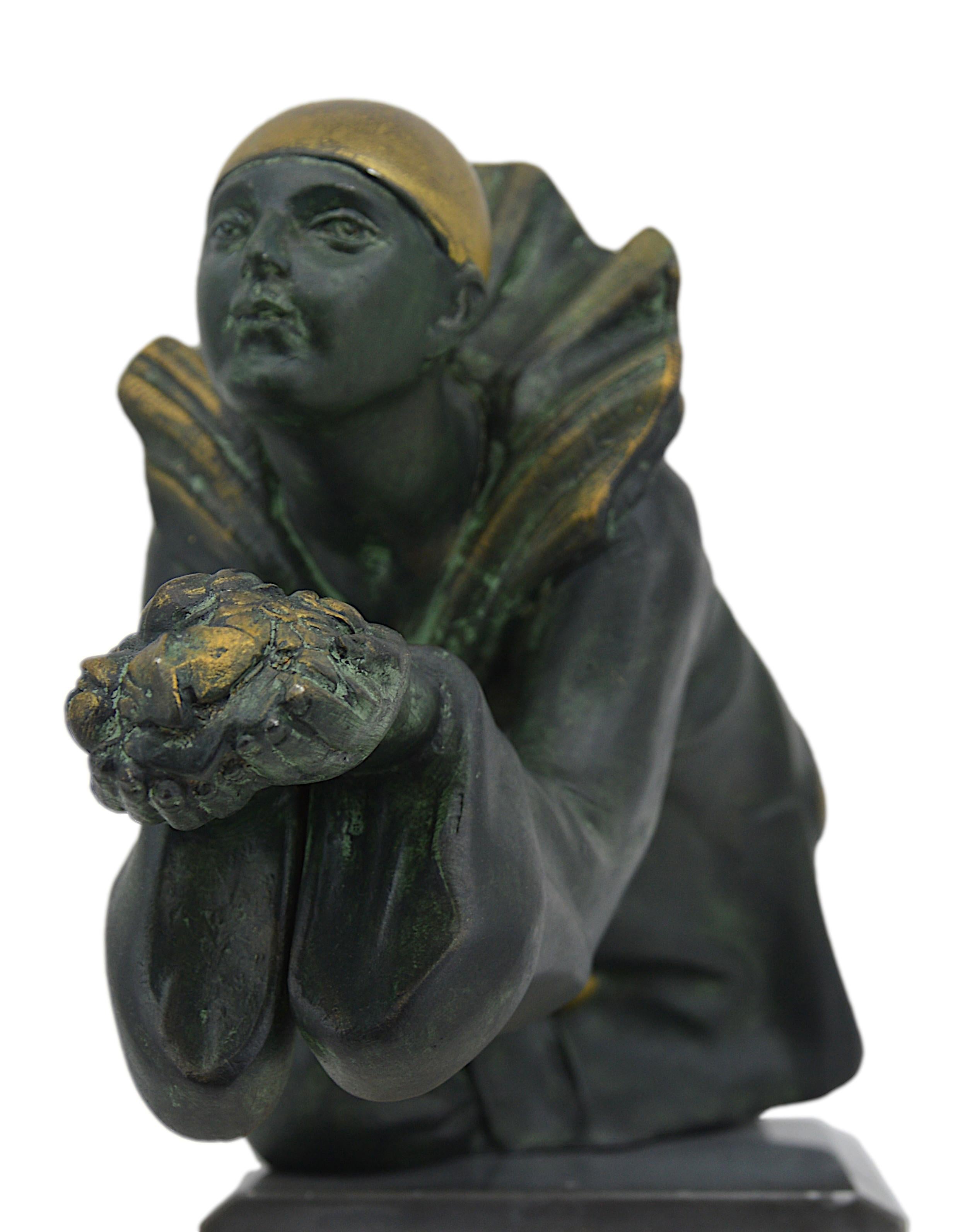 Scultura Pierrot, 1920 In condizioni buone in vendita a Saint-Amans-des-Cots, FR