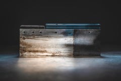 Piet, lampada da parete colorata in acciaio/argento e plexiglass di Angela Ardisson