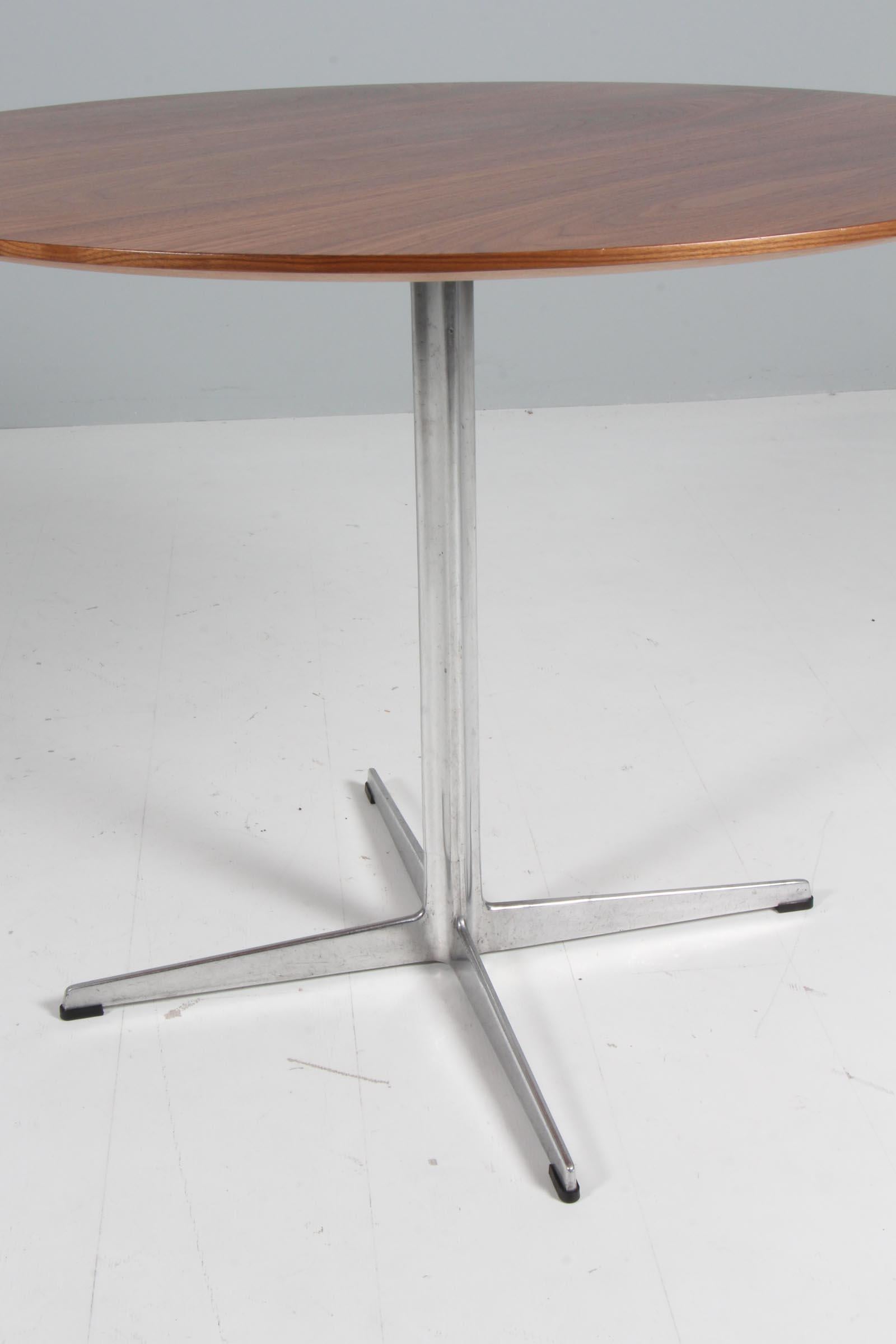 Scandinavian Modern Piet Hein & Arne Jacobsen, Café Table