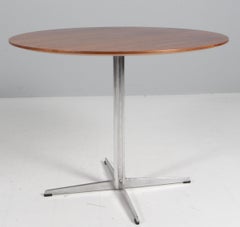 Piet Hein & Arne Jacobsen, Café Table