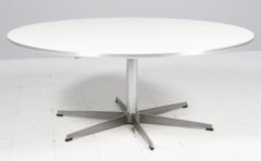 Piet Hein & Arne Jacobsen, runder Couchtisch