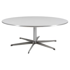 Retro Piet Hein & Arne Jacobsen, round coffee Table