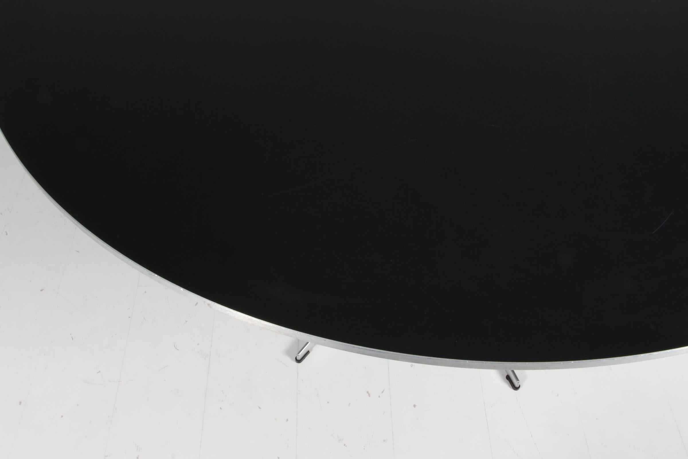 Milieu du XXe siècle Table de salle à manger ronde Piet Hein & Arne Jacobsen en vente