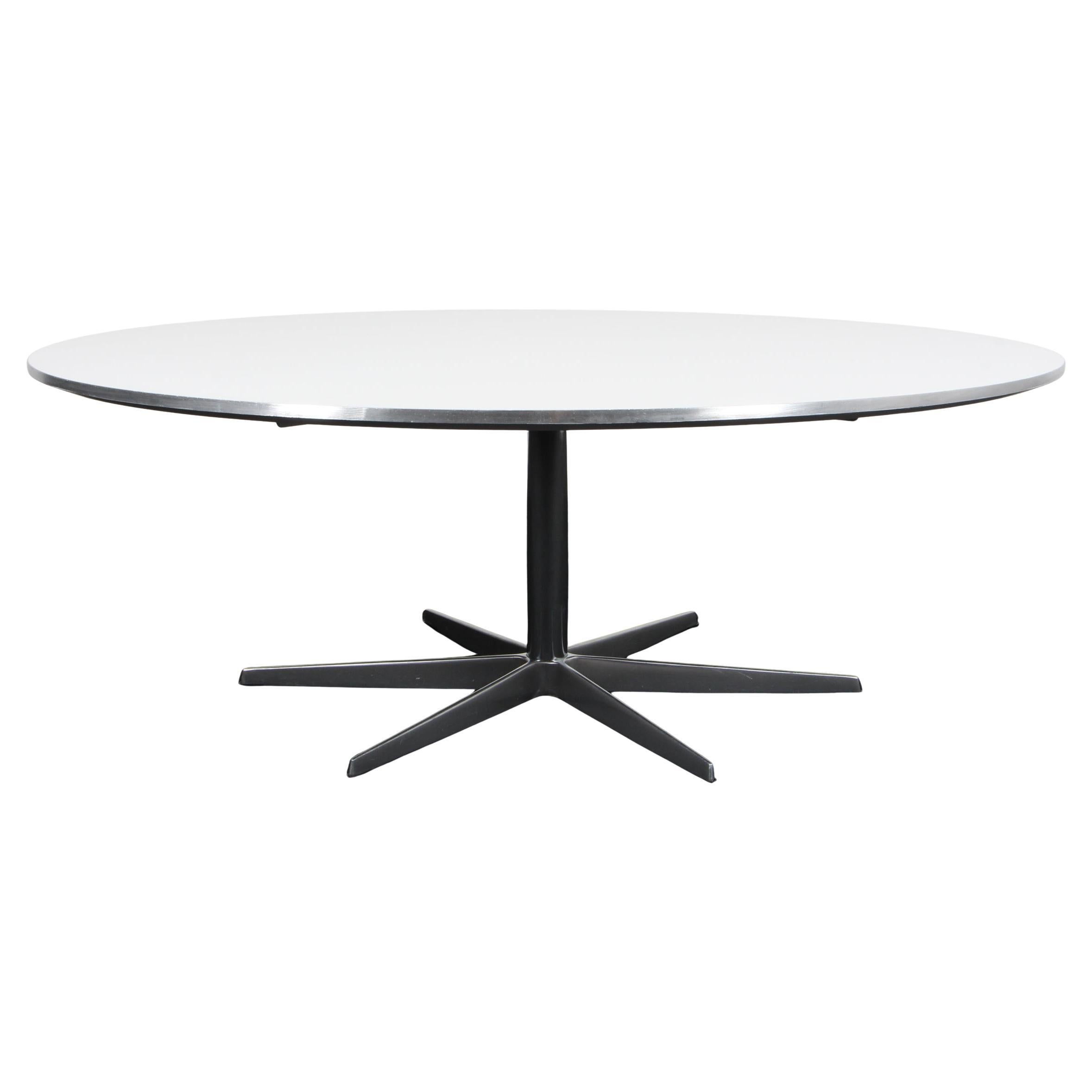 Piet Hein & Arne Jacobsen, round sofa Table