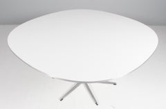 Piet Hein & Arne Jacobsen, Mesa de comedor supercircular