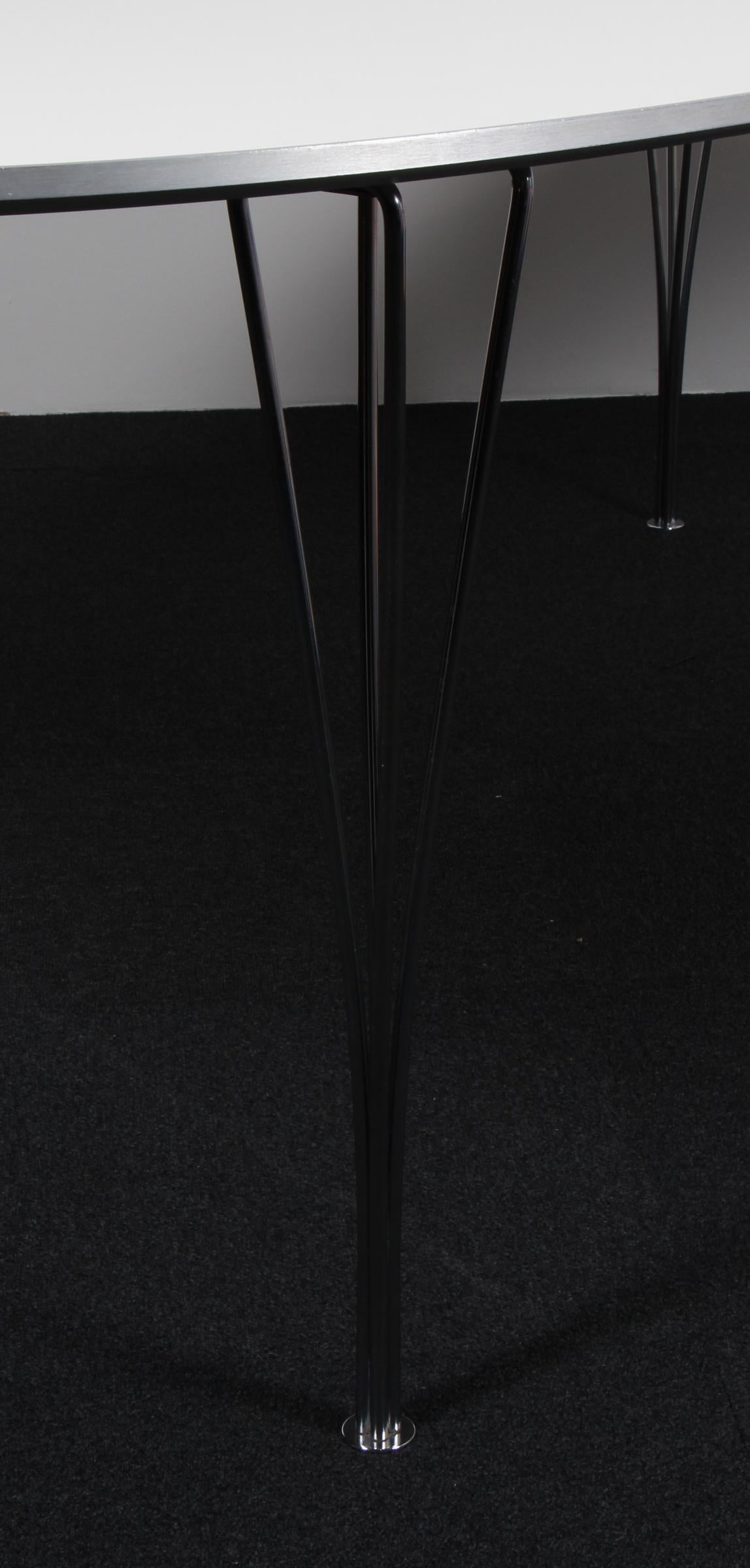 Danois Piet Hein & Bruno Mathsson Ellipse Dining Table, laminate en vente